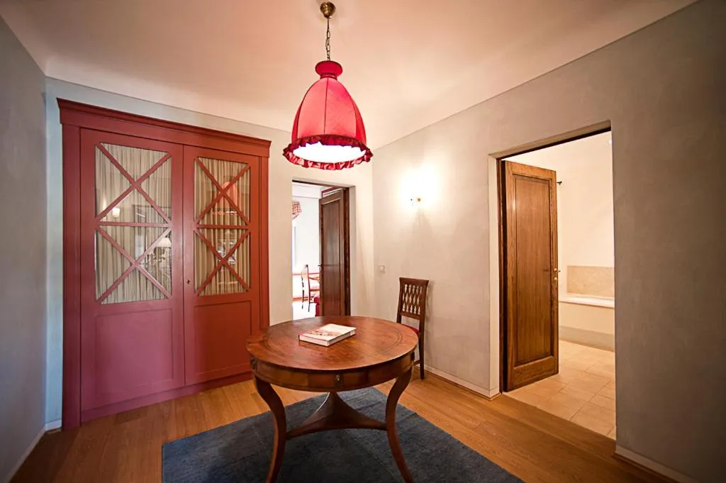 Decorative detail in La Locanda Di Cetona