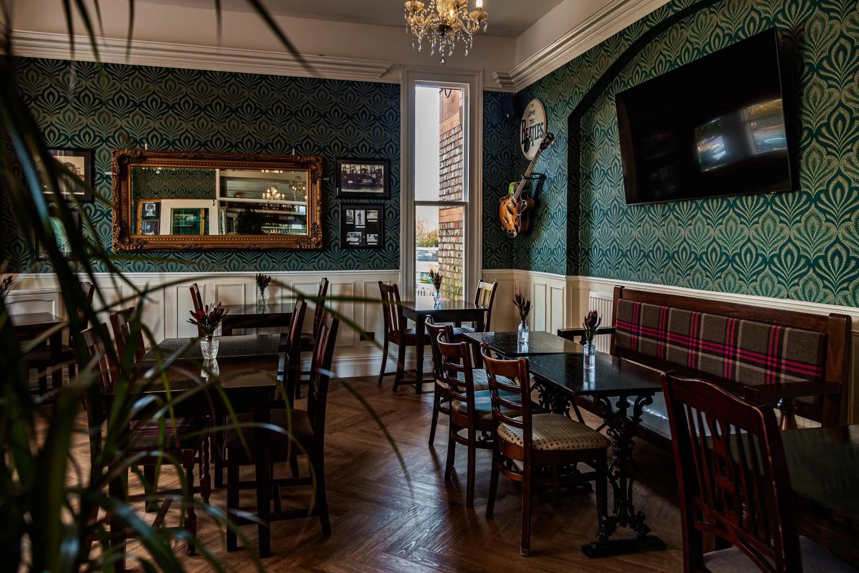 Restaurant/places to eat in Sefton Park Hotel