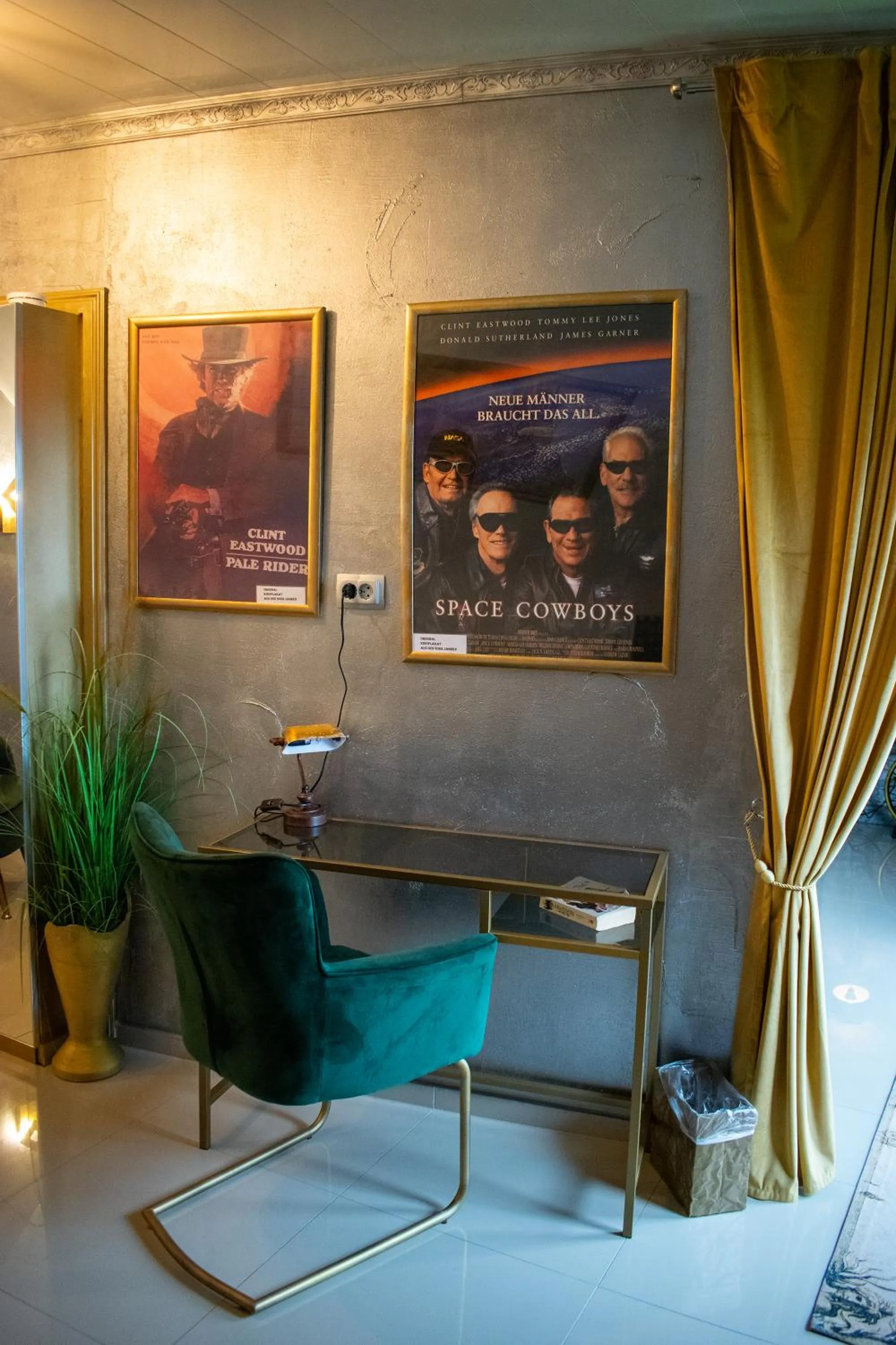 Photo of the whole room in Hotel Karthäuser Hof