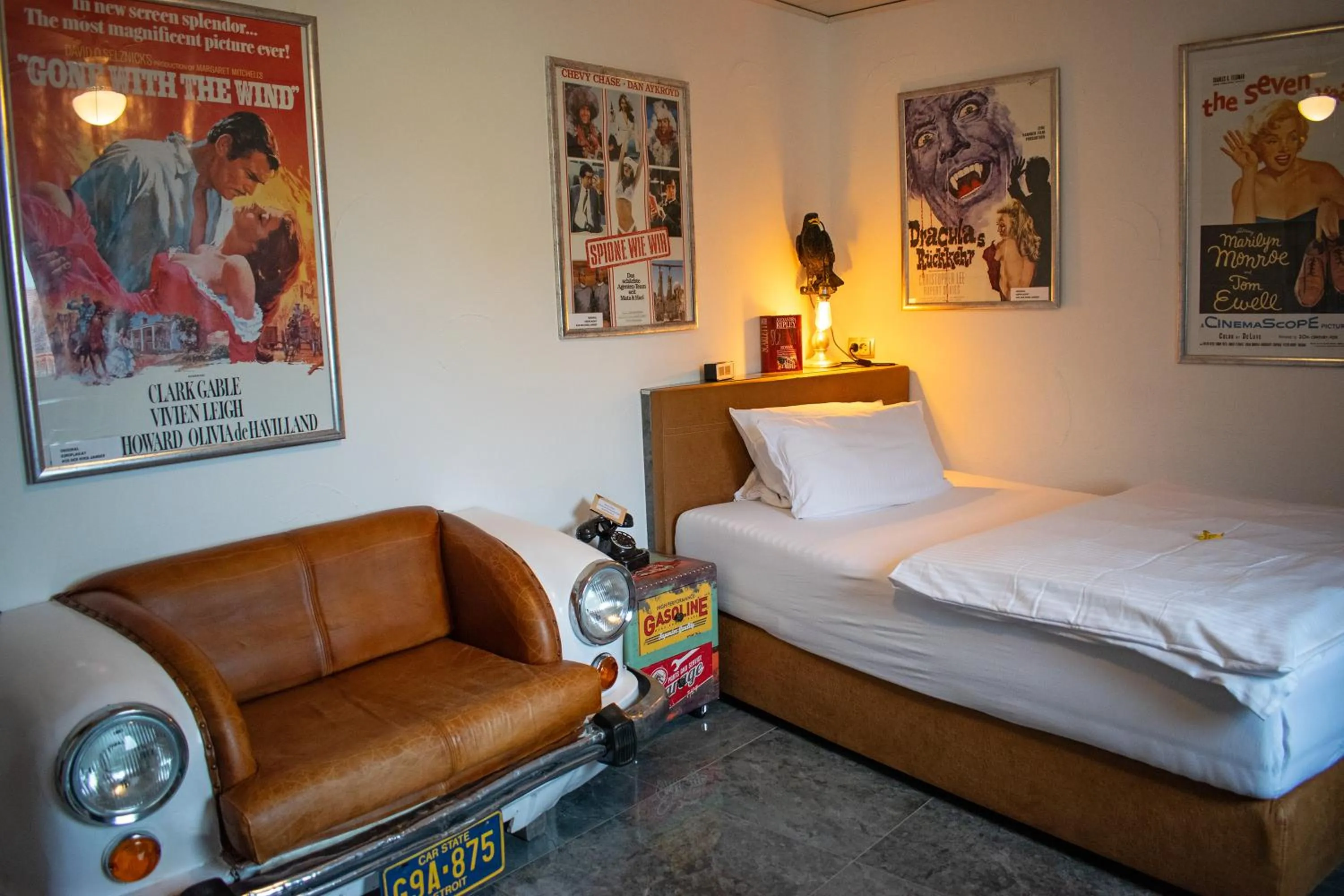 Photo of the whole room, Bed in Hotel Karthäuser Hof