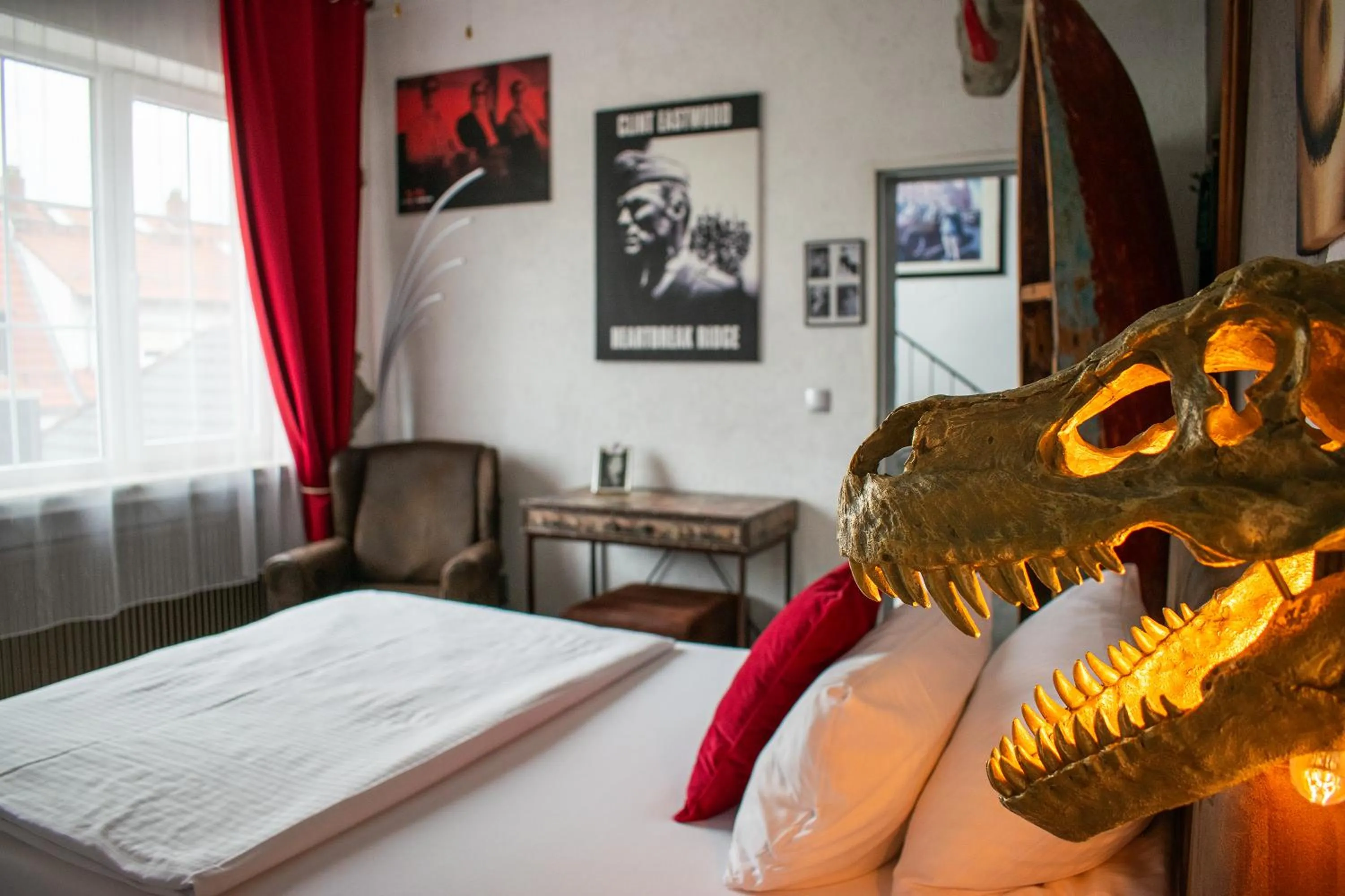 Bed in Hotel Karthäuser Hof