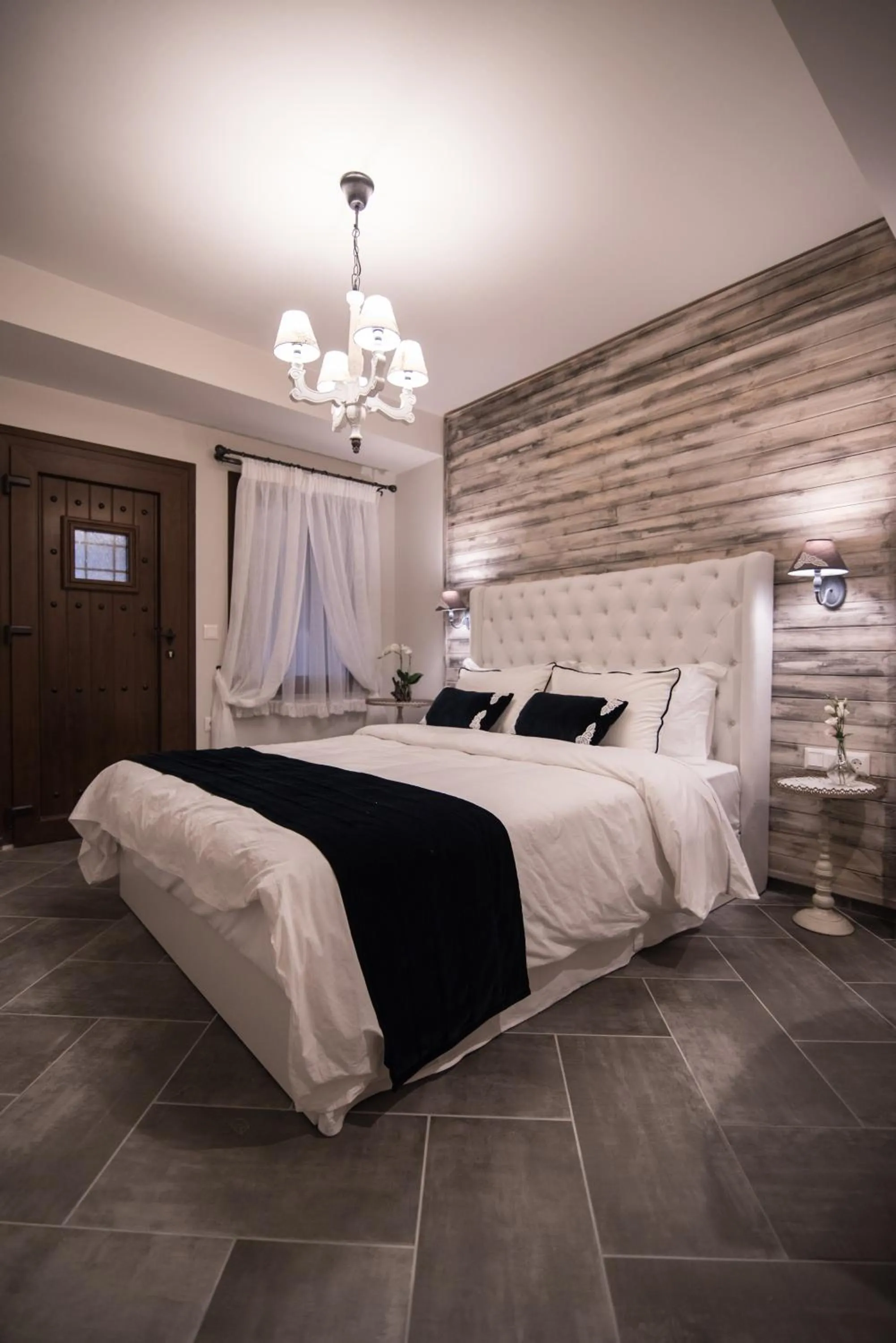 Bedroom, Bed in Mythic Valley