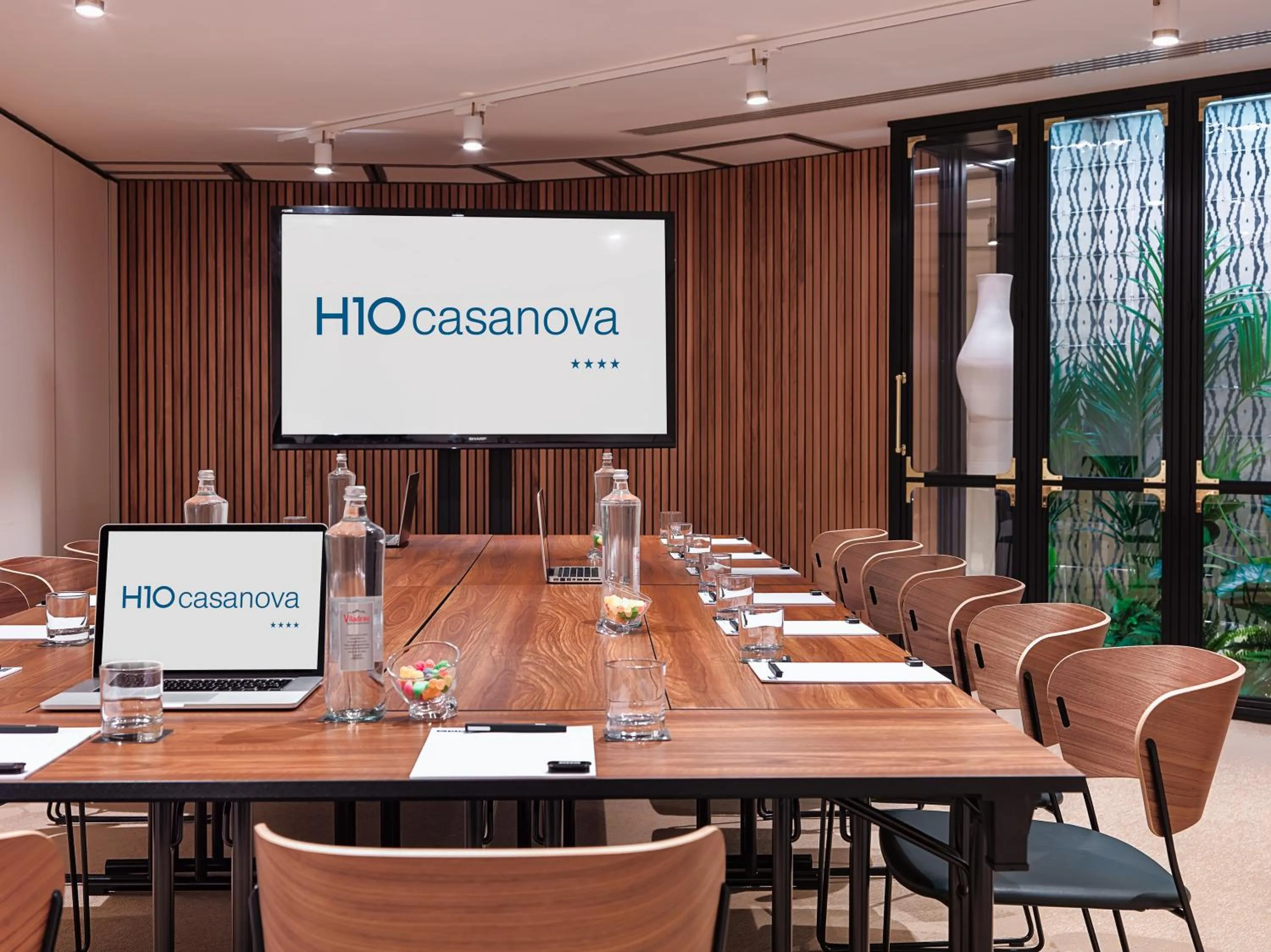 Meeting/conference room in H10 Casanova