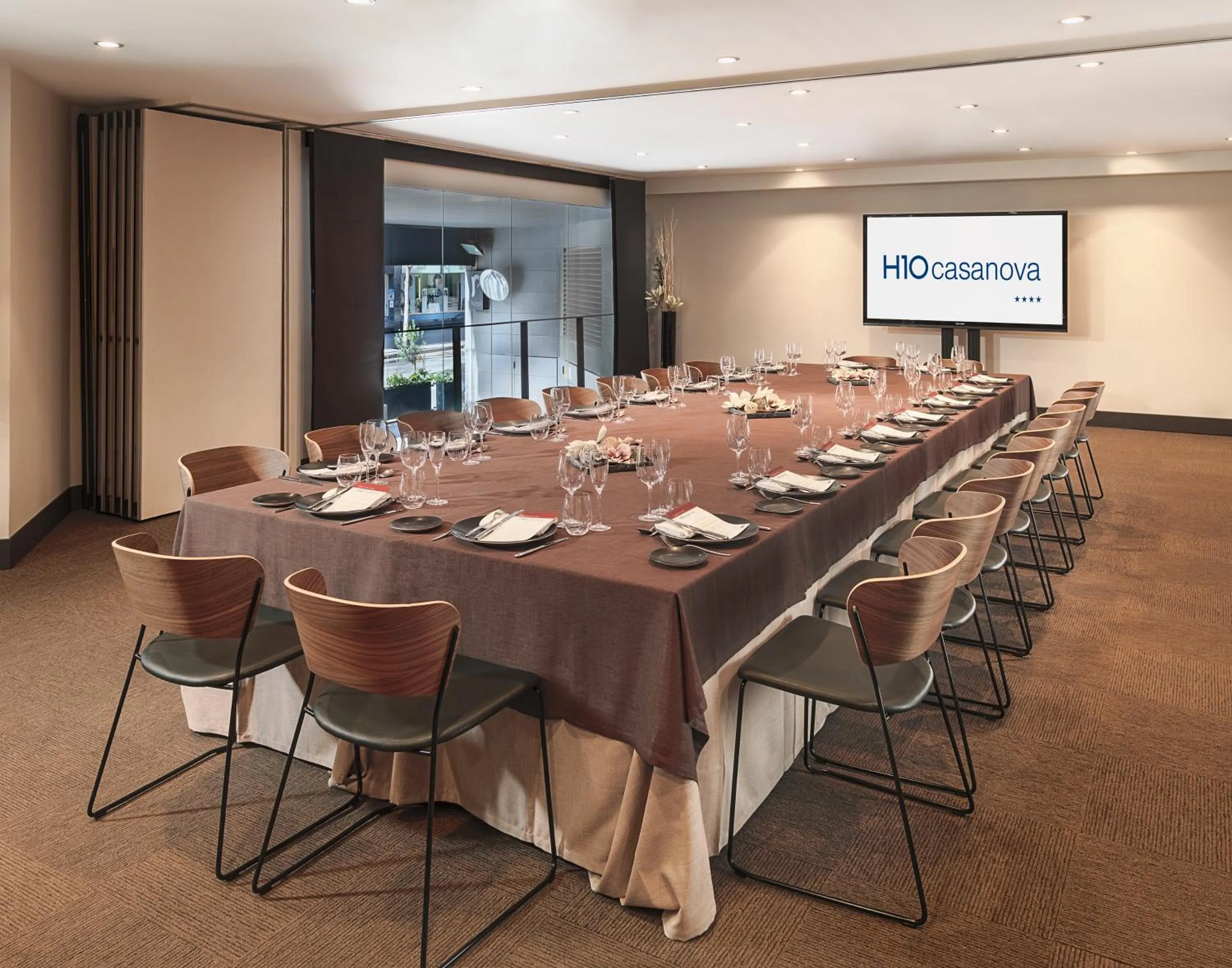 Banquet/Function facilities in H10 Casanova