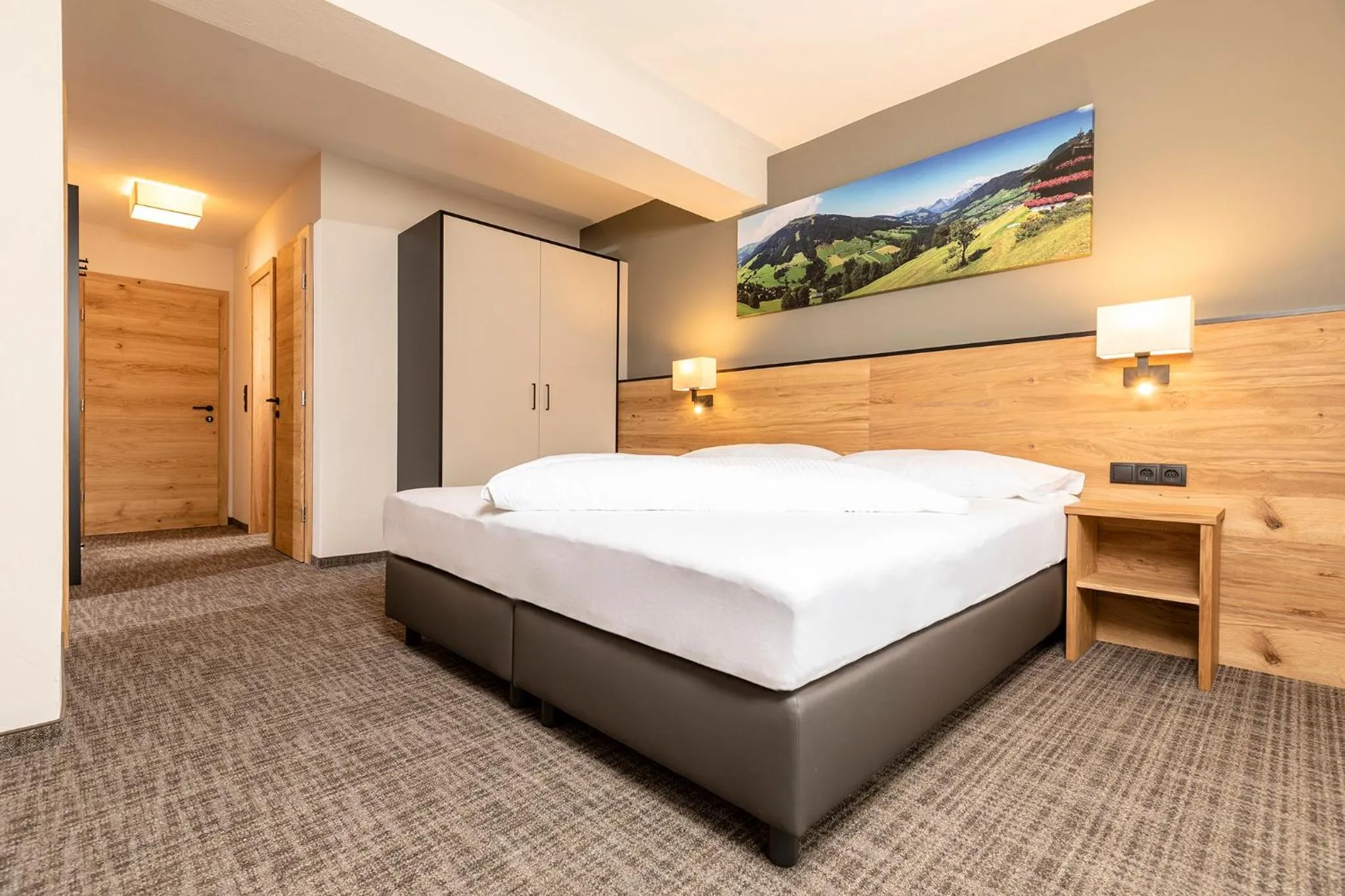 Bed in Hotel Stockerwirt