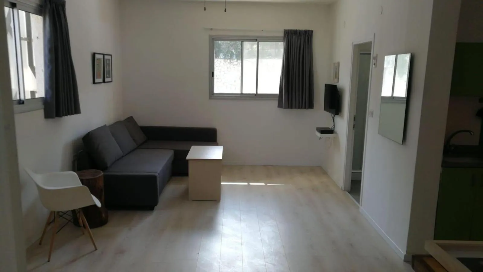 Living room in G38 Rental Apartment Building