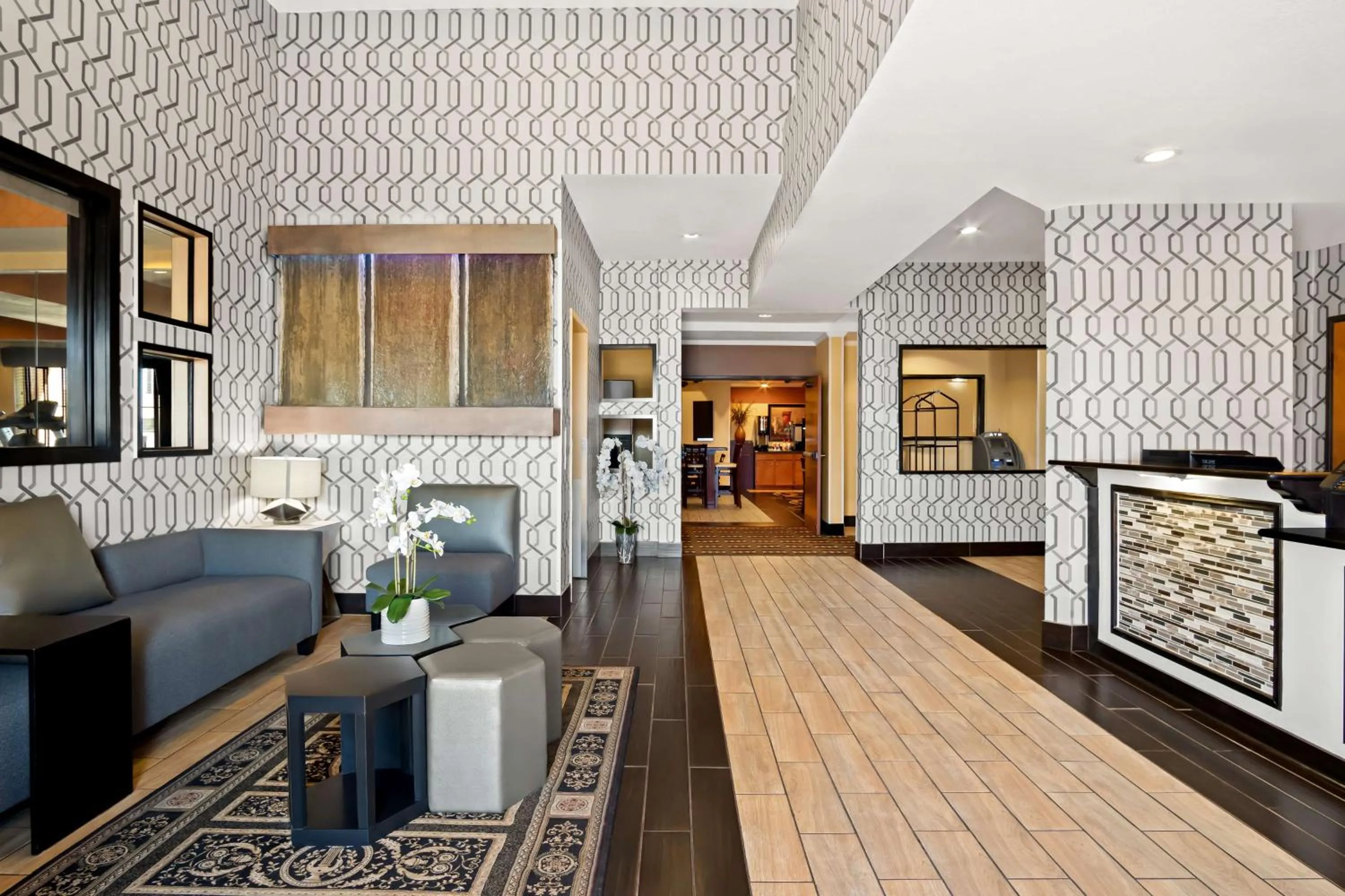 Lobby or reception in Best Western Plus Rockwall Inn & Suites