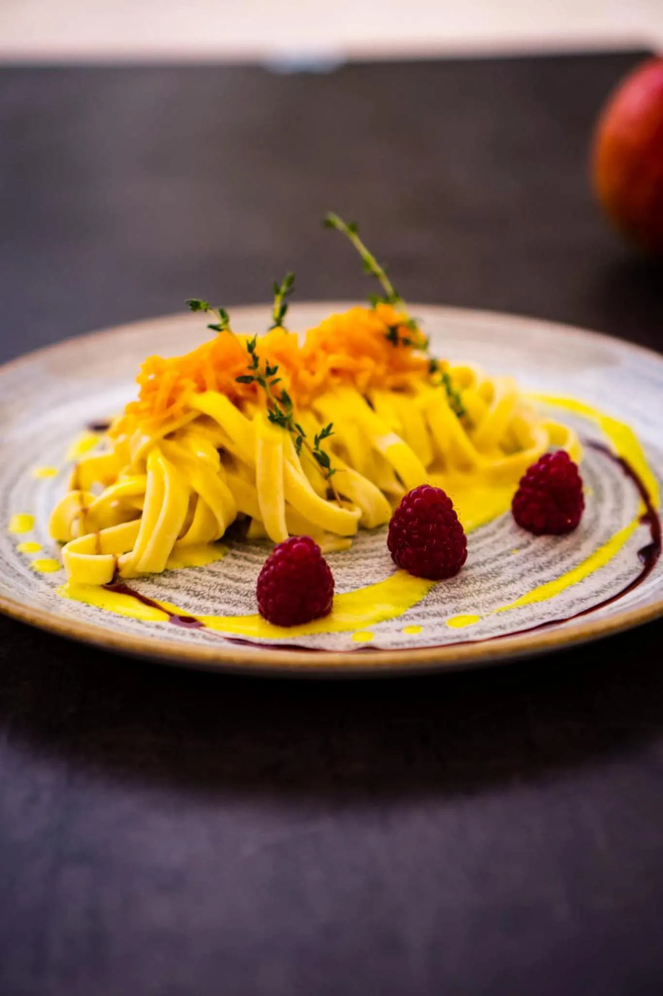 Food and drinks in Bata Club Haus