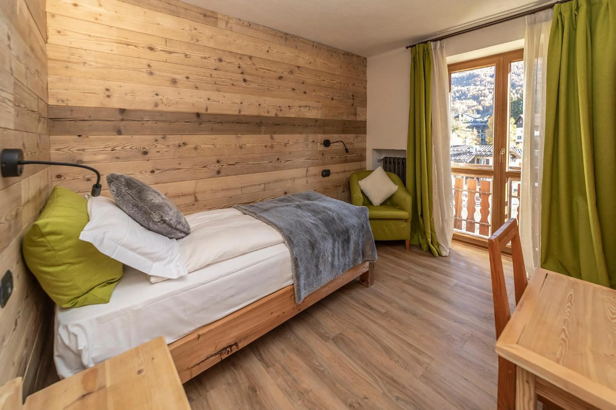 Bed in Hotel Stella Alpina