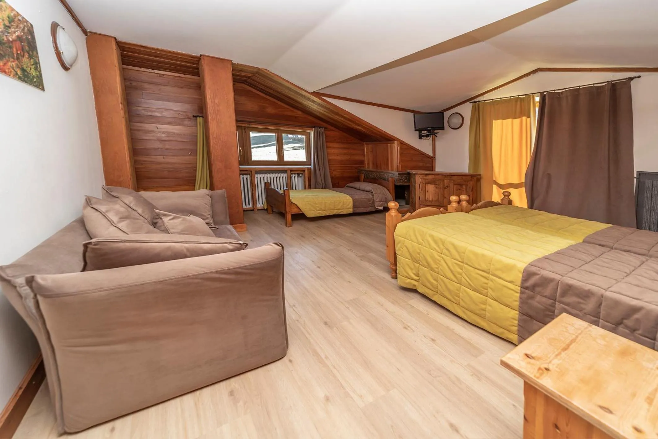 Bed in Hotel Stella Alpina