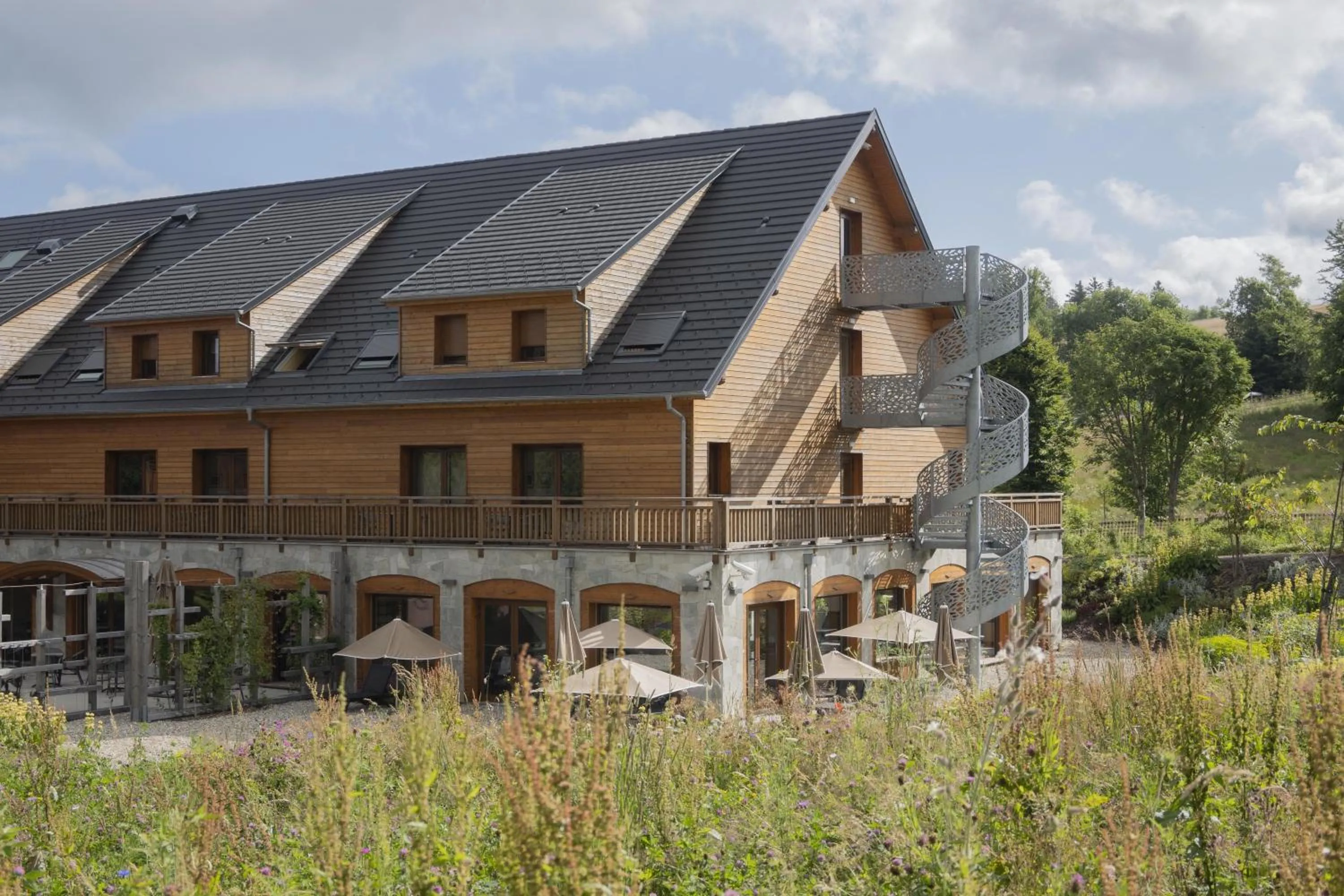 Garden in Hotel Restaurant Mont Champ du Feu