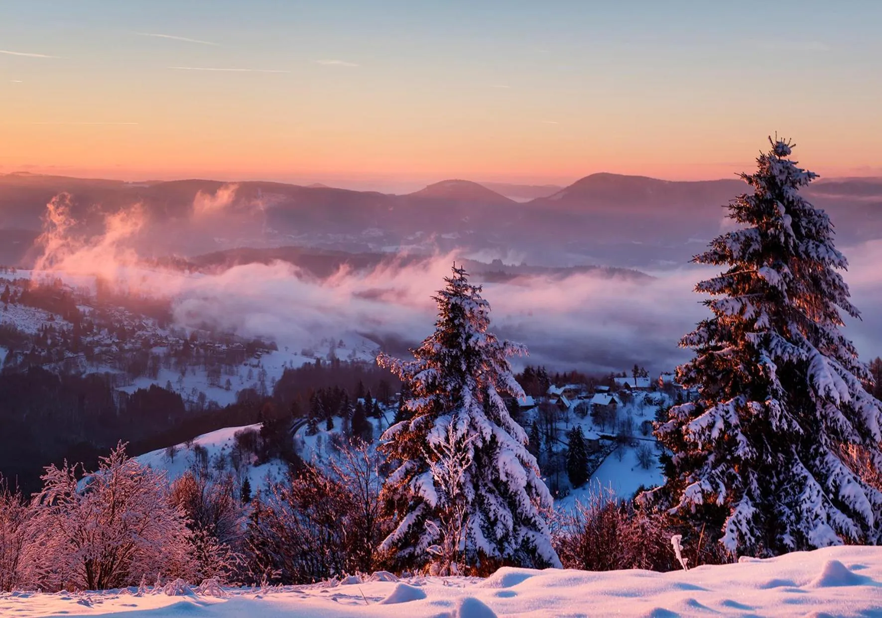 Winter in Hotel Restaurant Mont Champ du Feu