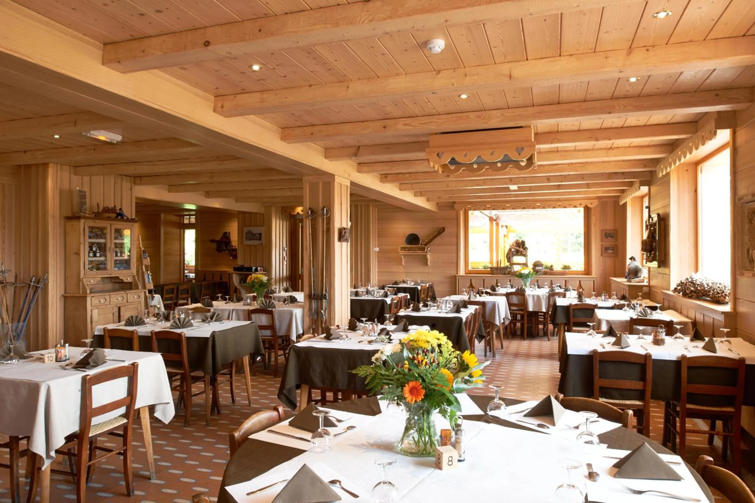 Restaurant/places to eat in Hotel Restaurant Mont Champ du Feu