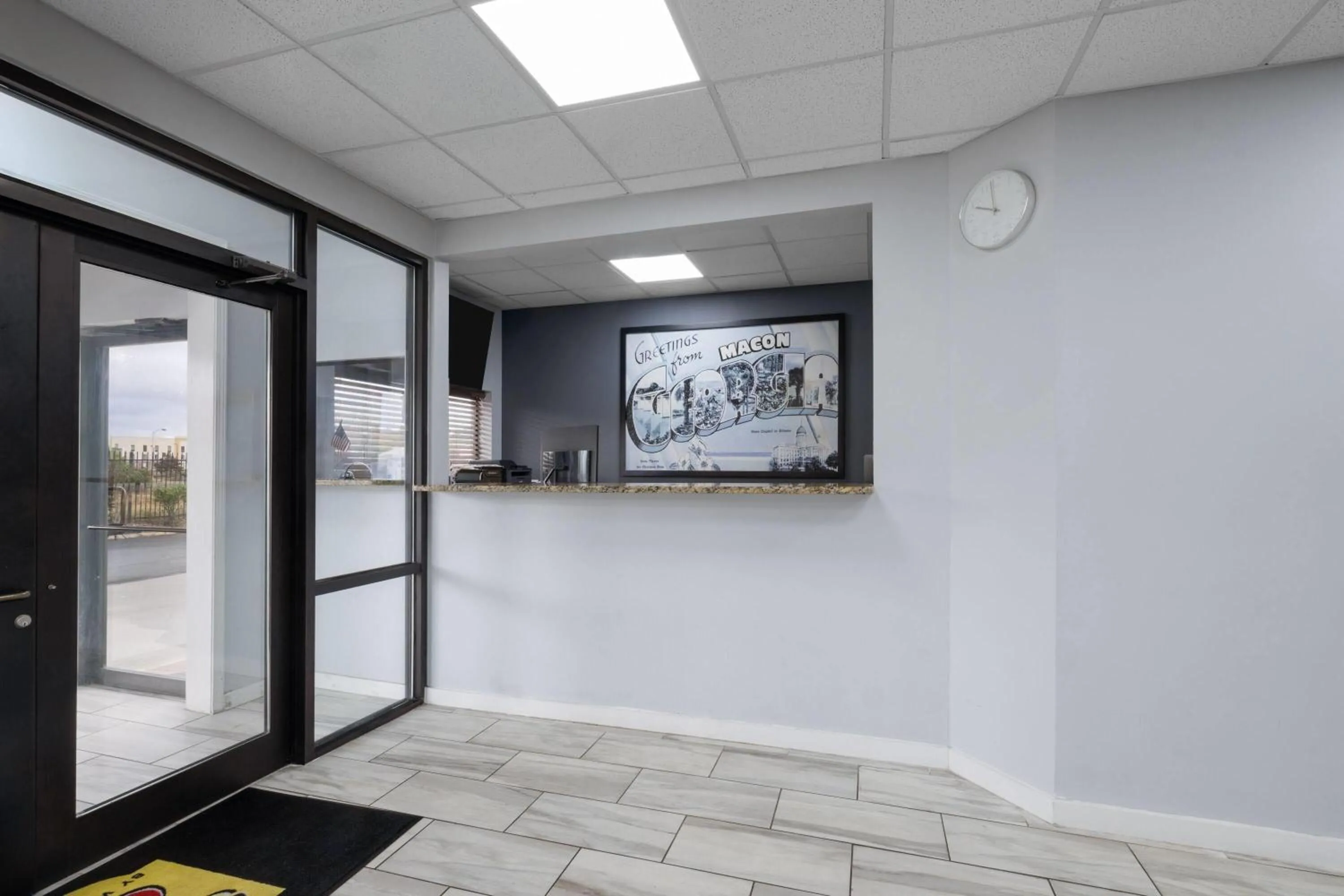 Lobby or reception in Super 8 by Wyndham Macon West