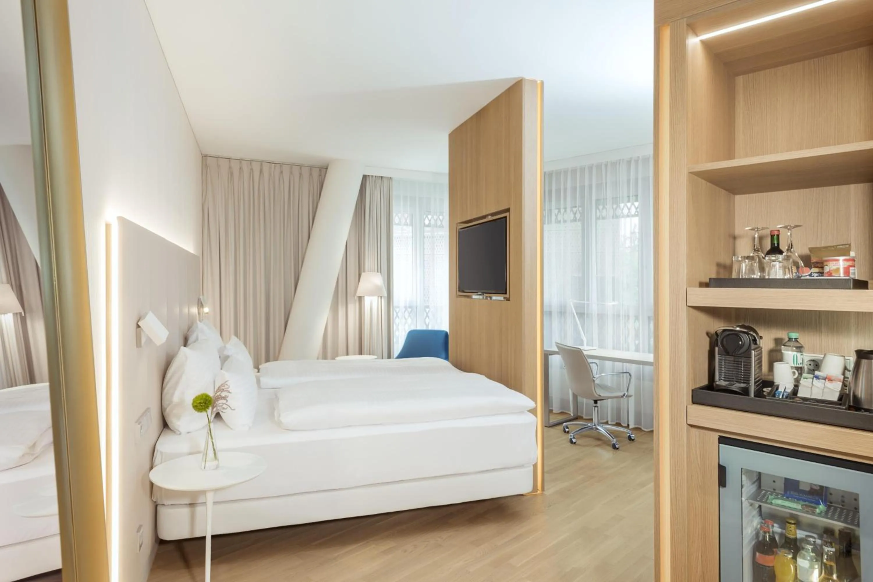 Bedroom, Bed in NH Graz City