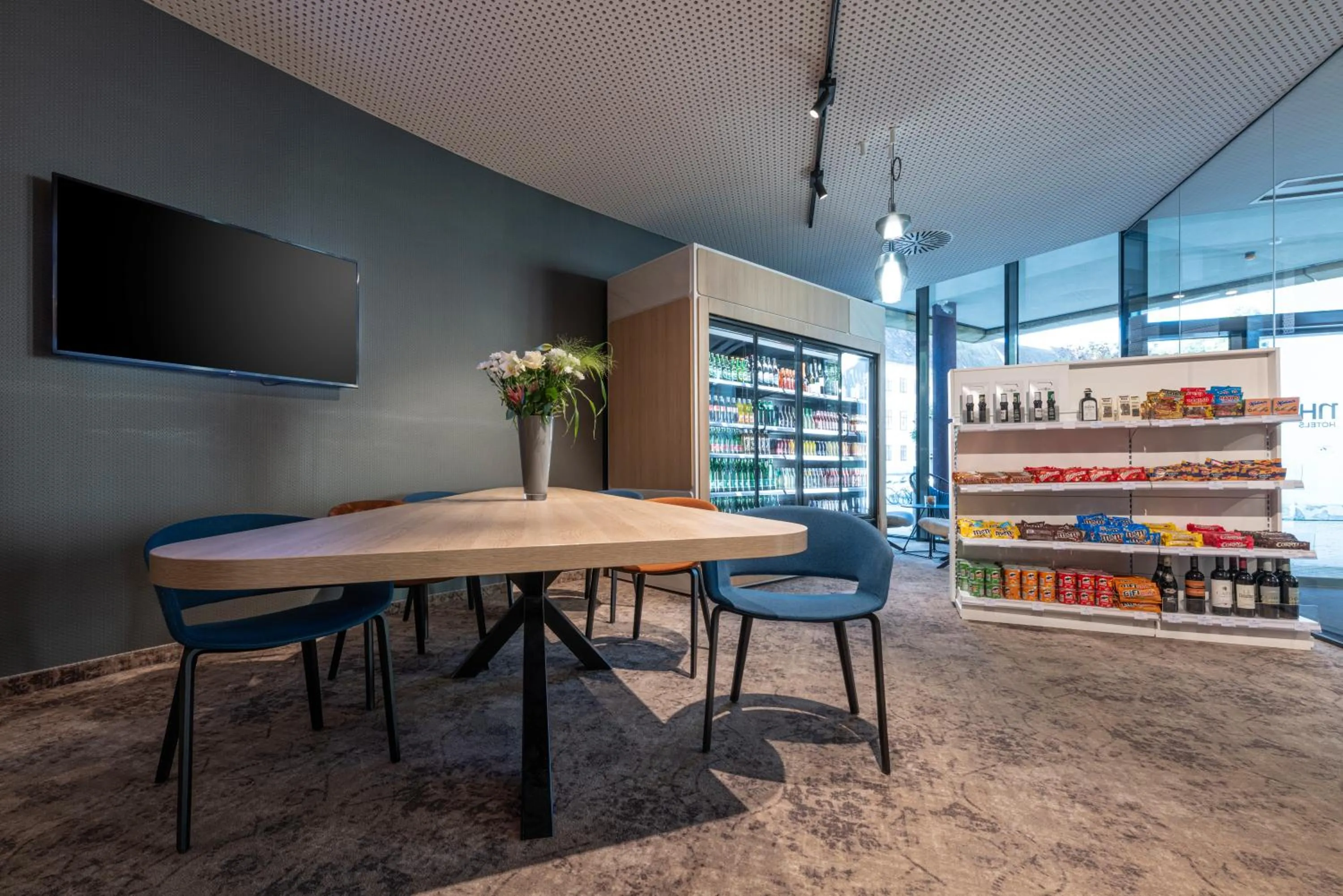 Lobby or reception in NH Graz City