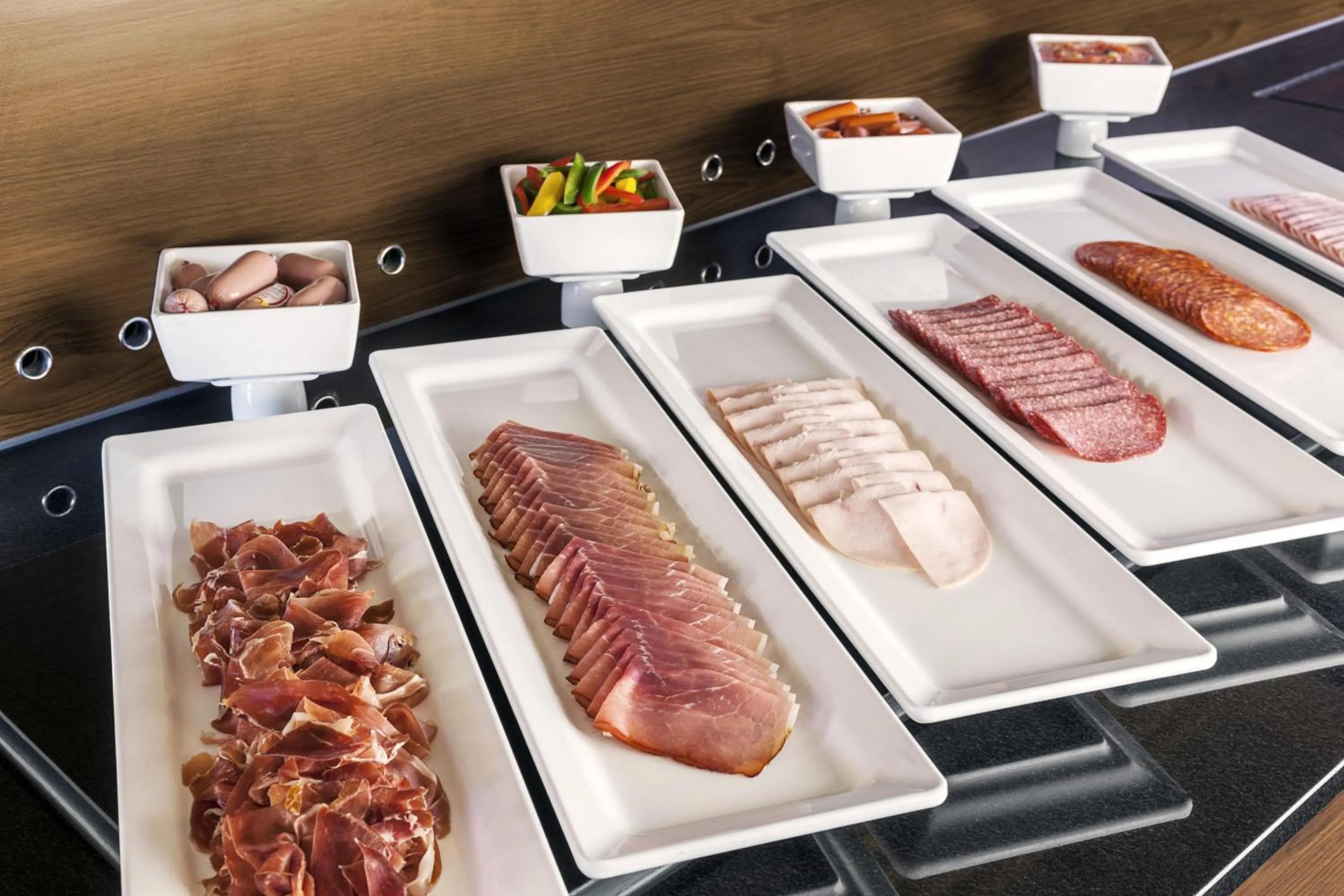 Restaurant/places to eat in NH Graz City