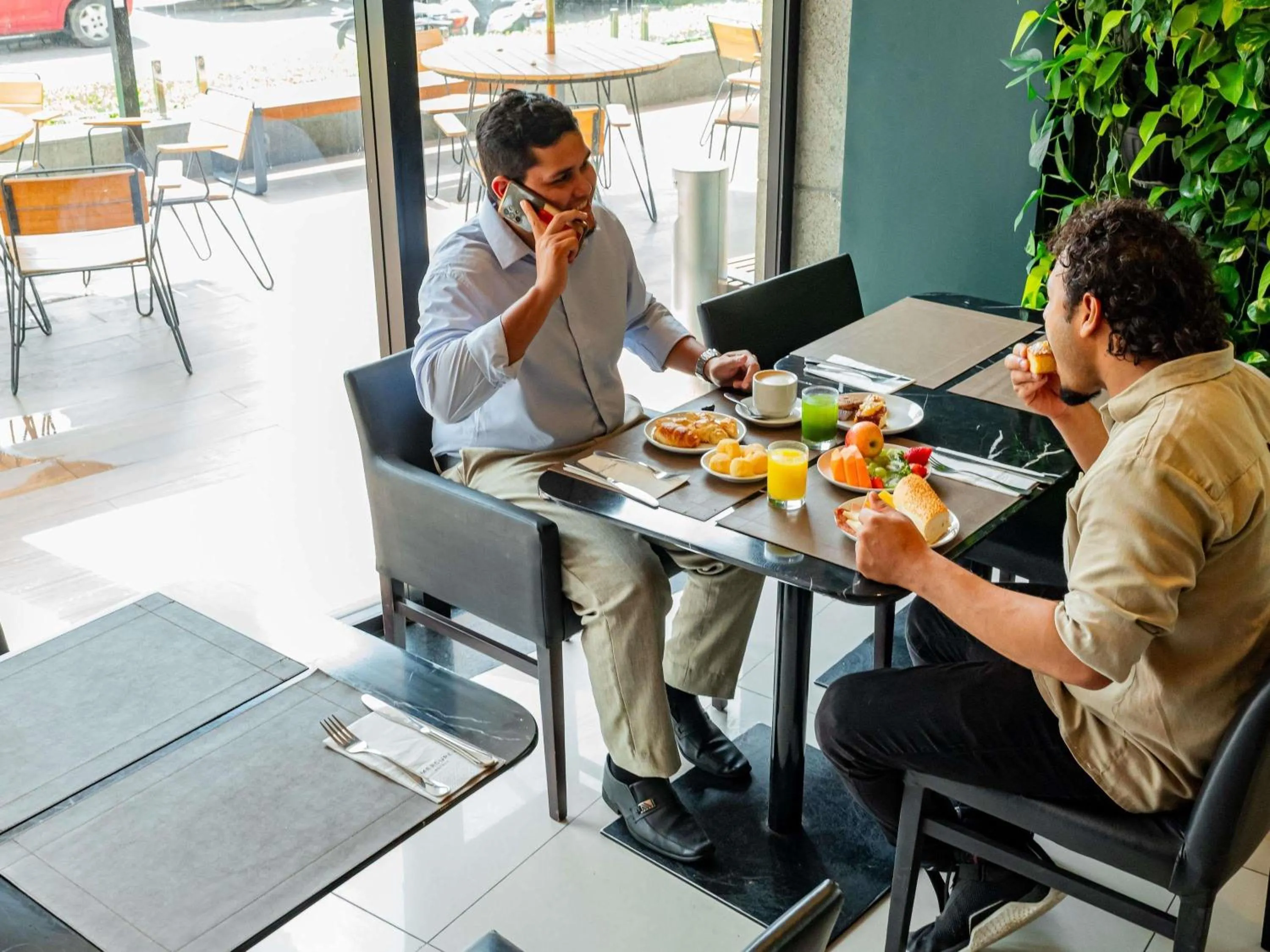 Breakfast in Mercure Belem Boulevard