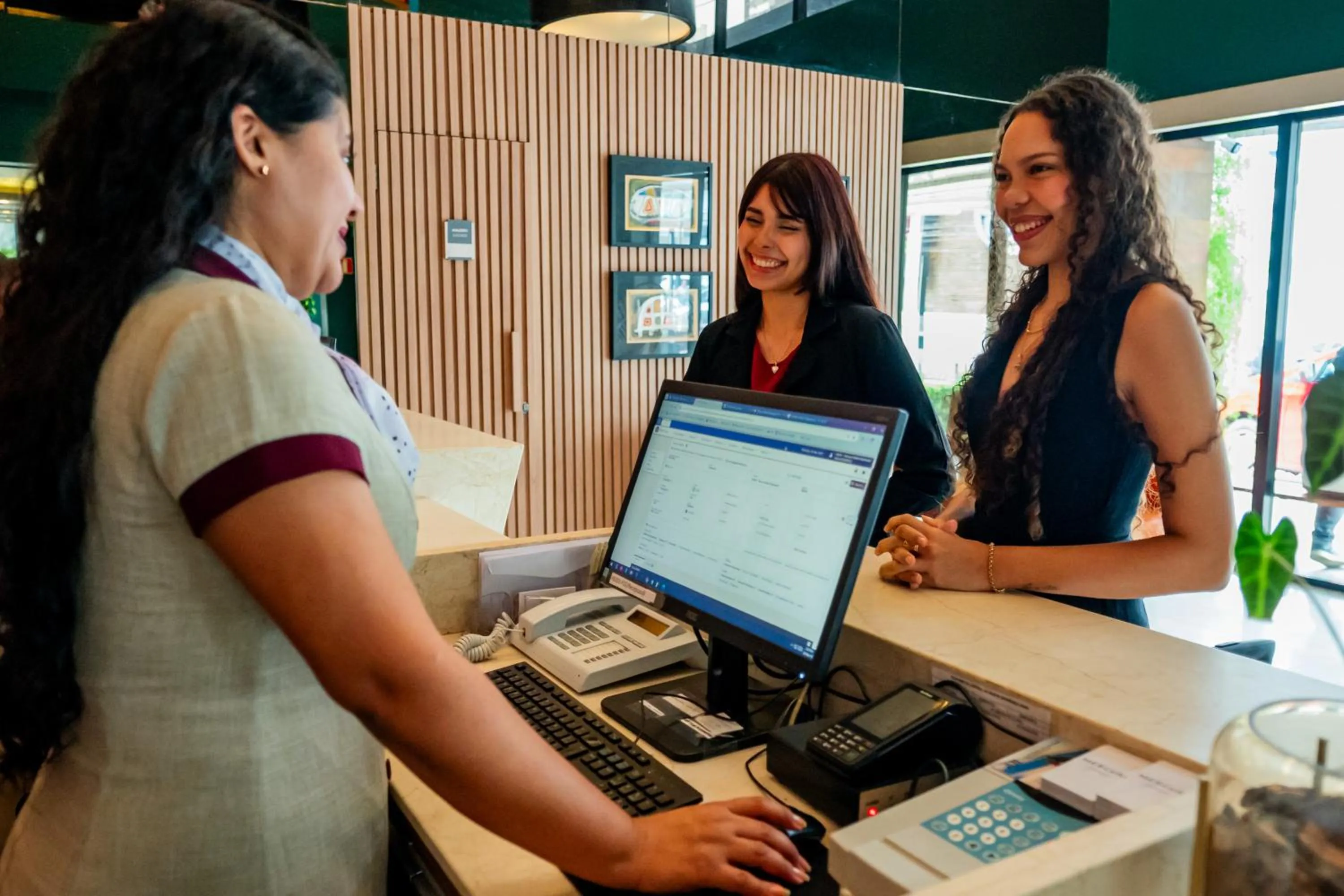 Staff in Mercure Belem Boulevard