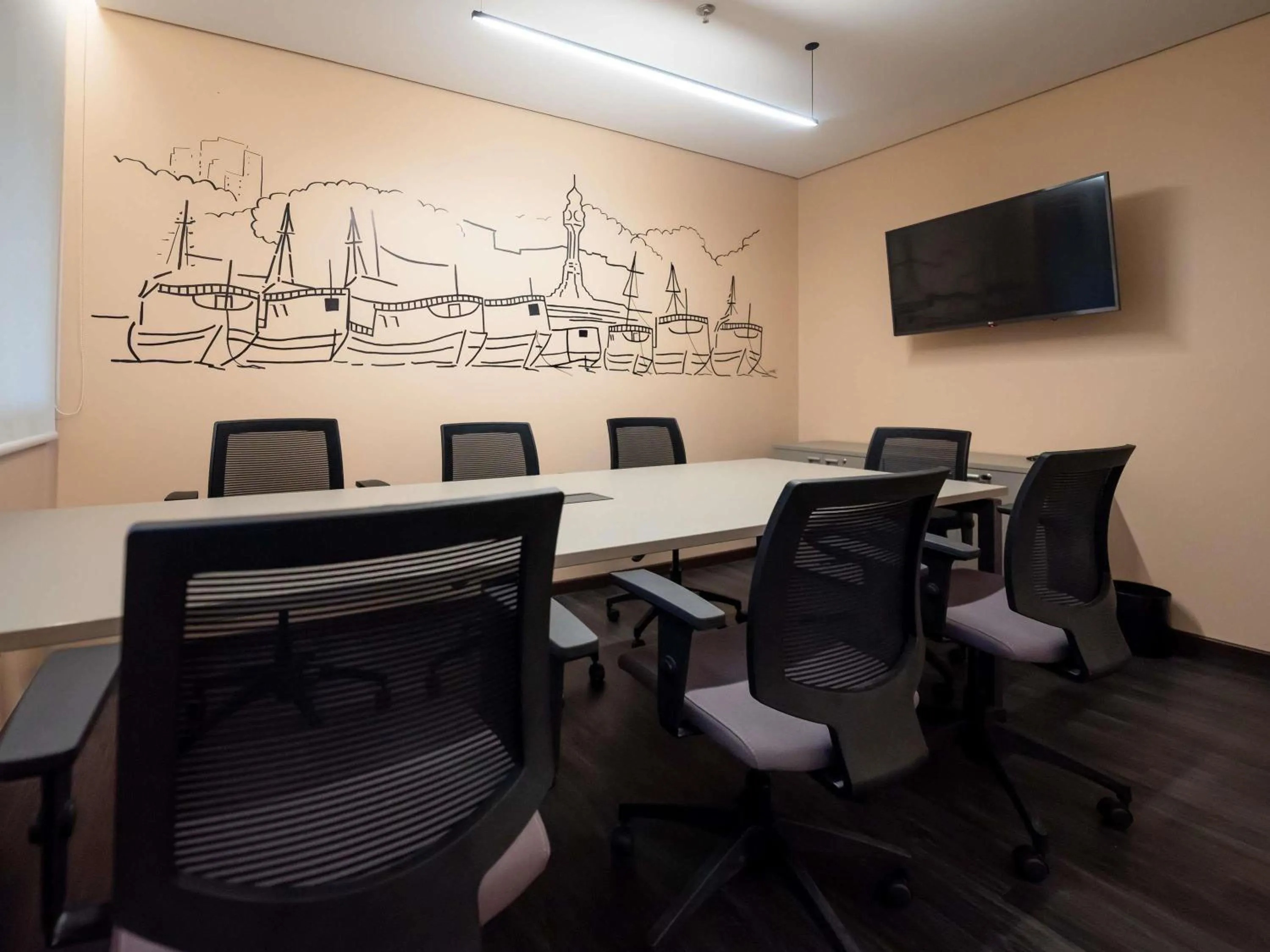 Meeting/conference room in Mercure Belem Boulevard