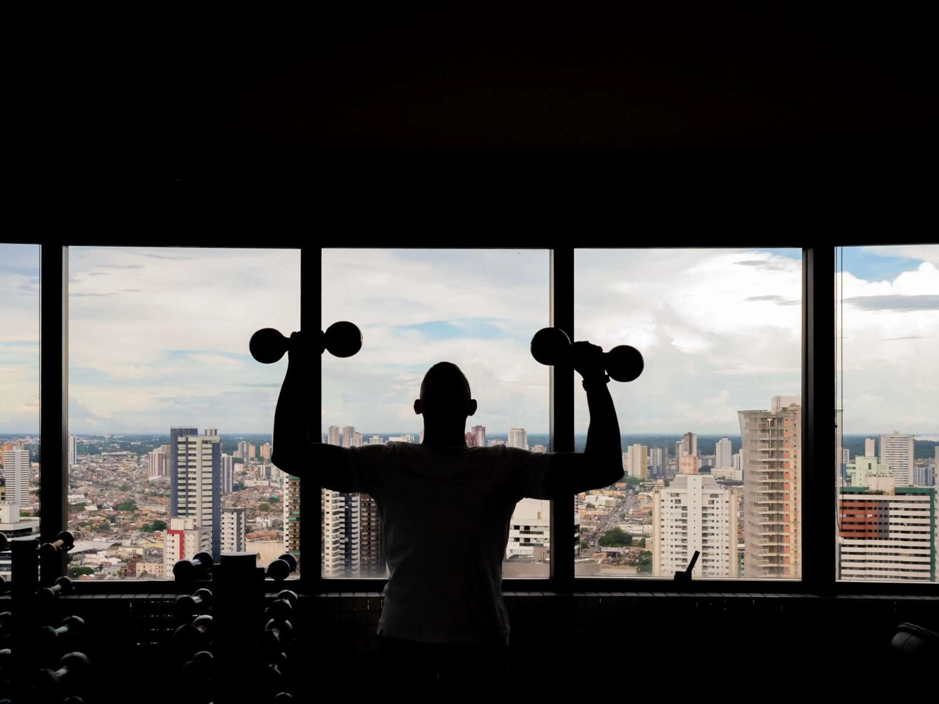 Fitness centre/facilities in Mercure Belem Boulevard