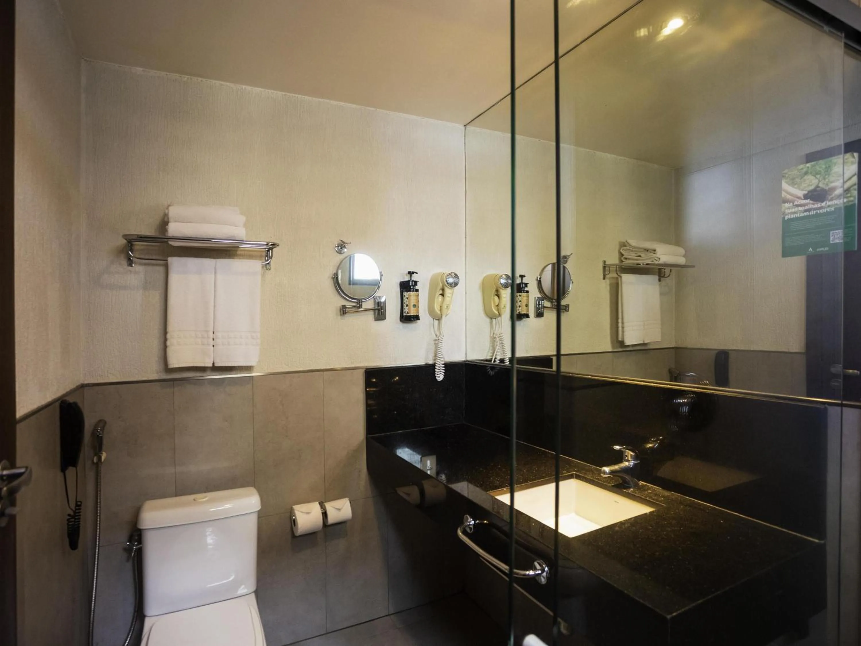 Bedroom in Mercure Belem Boulevard