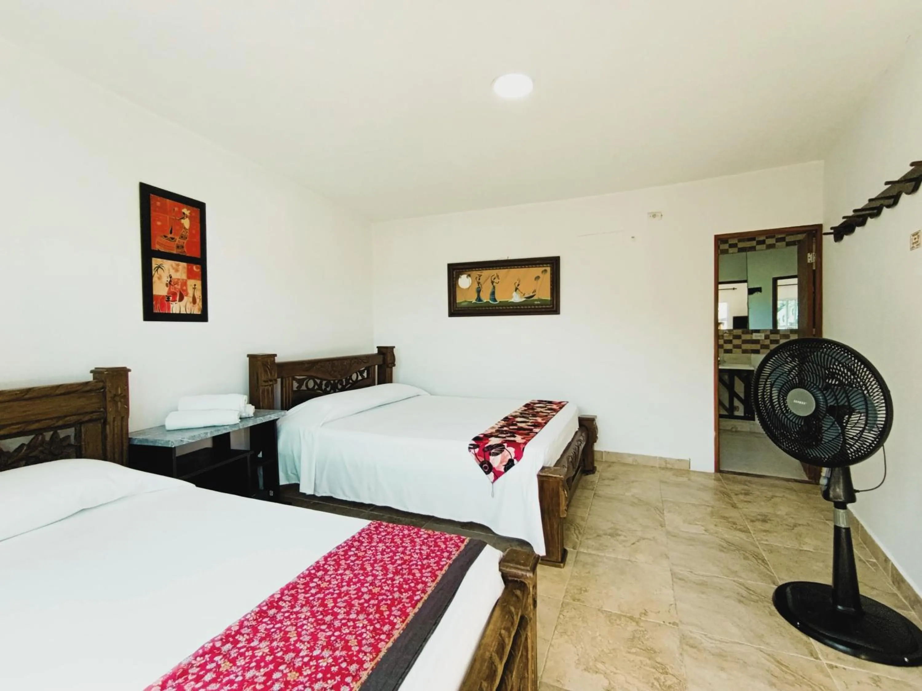 Photo of the whole room, Bed in The Rock House Eco