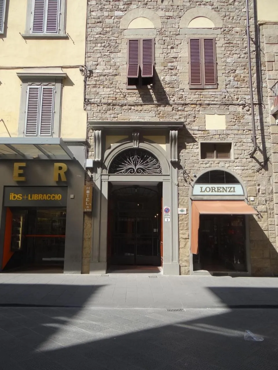 Property building in B&B Cerretani Palace