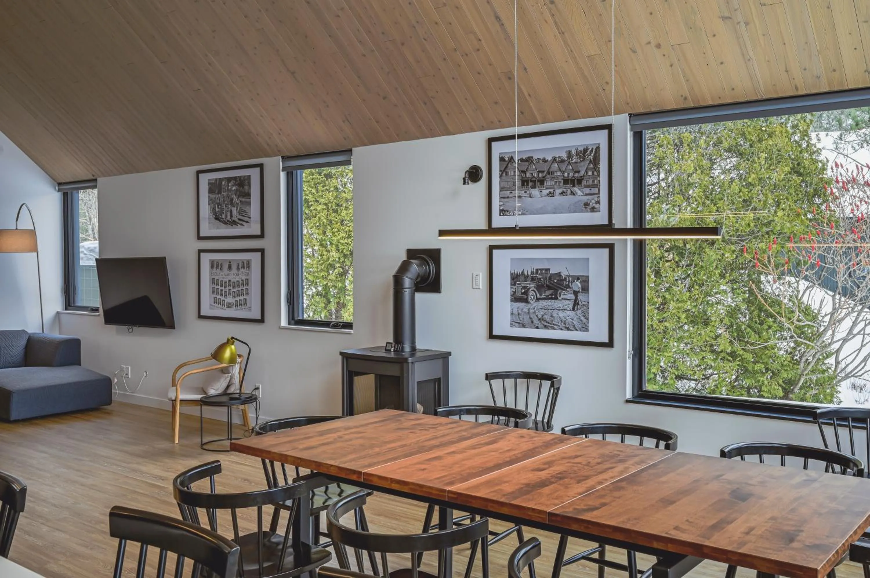 Living room in Station Touristique Duchesnay - Sepaq