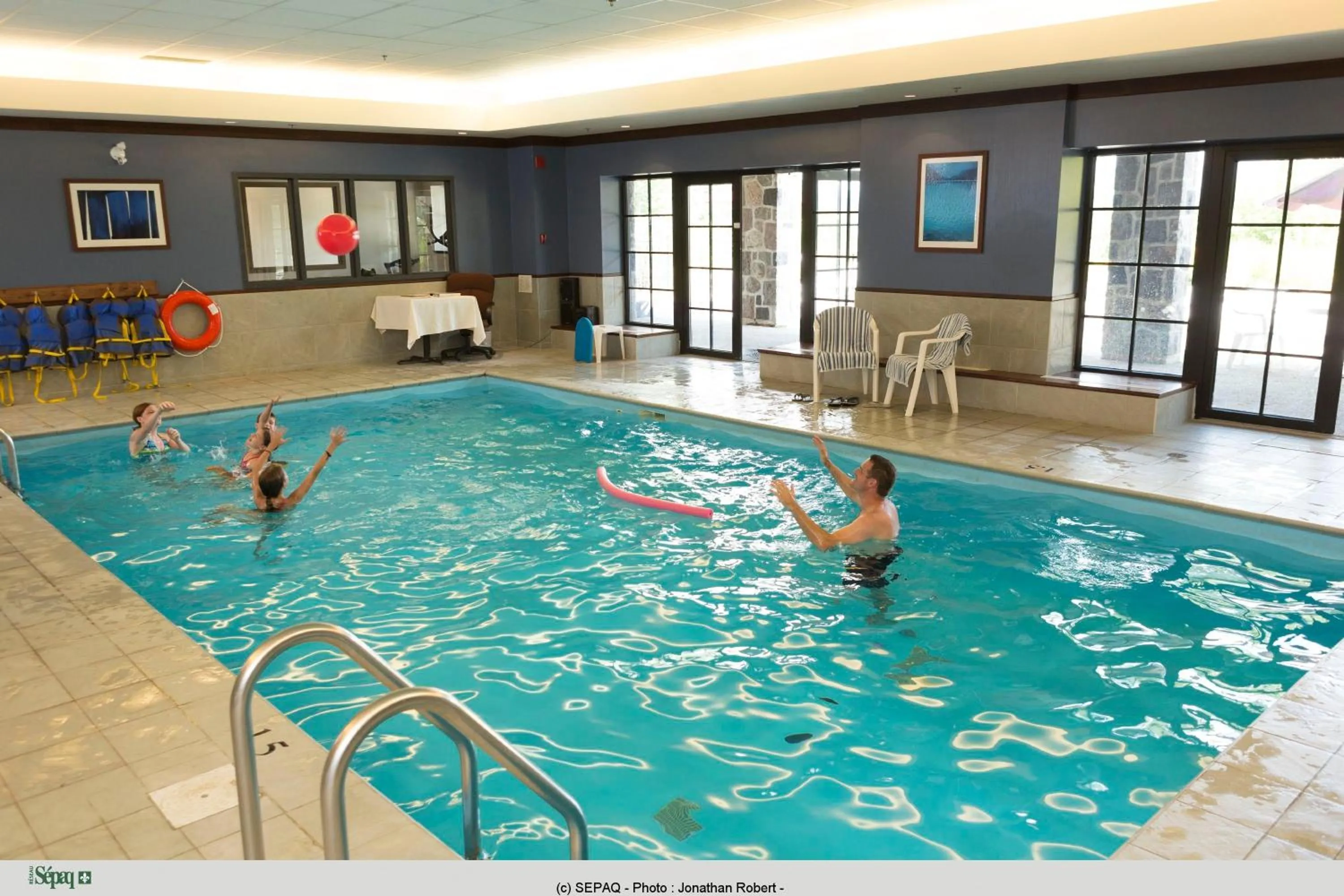 Swimming pool in Station Touristique Duchesnay - Sepaq