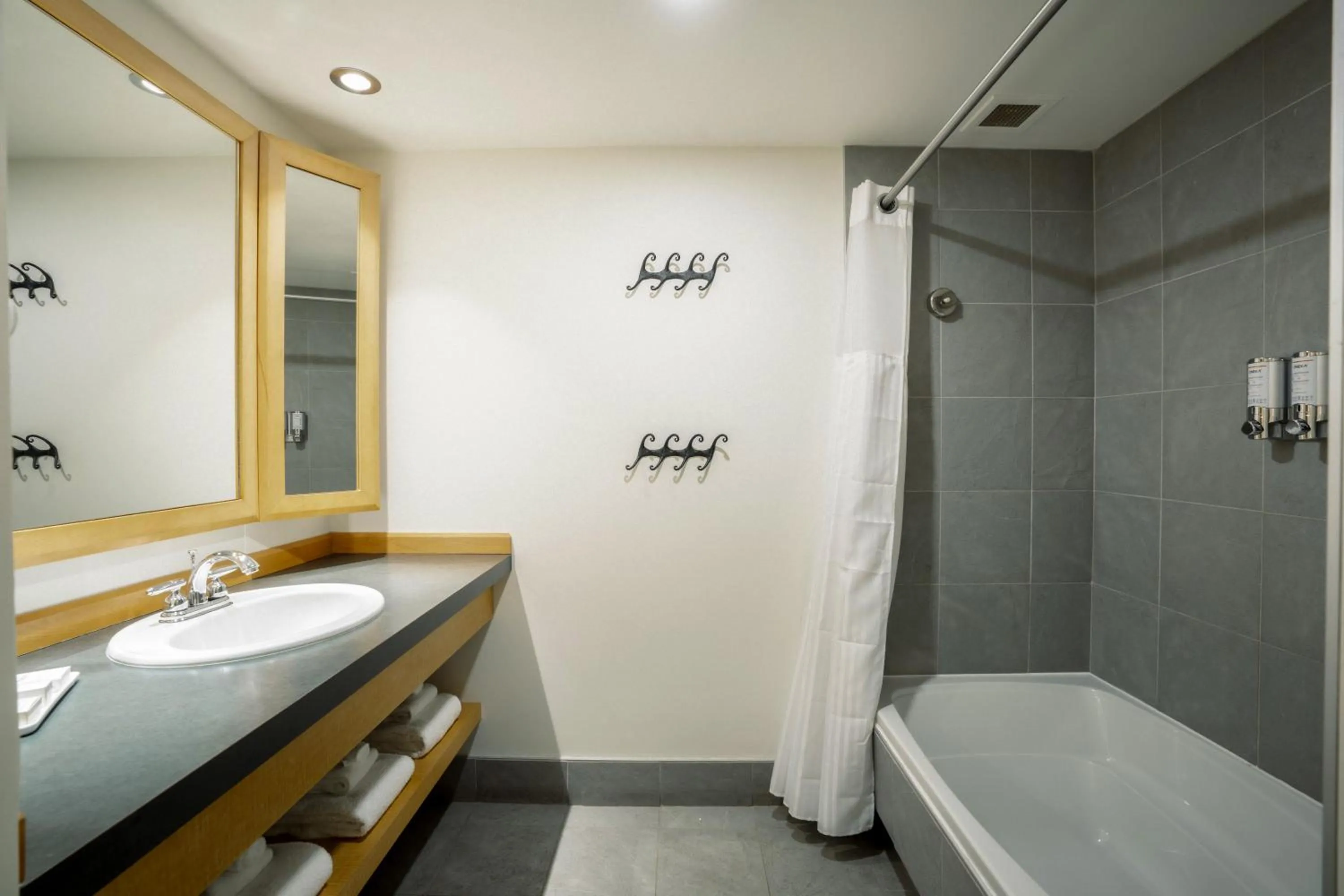 Bathroom in Station Touristique Duchesnay - Sepaq