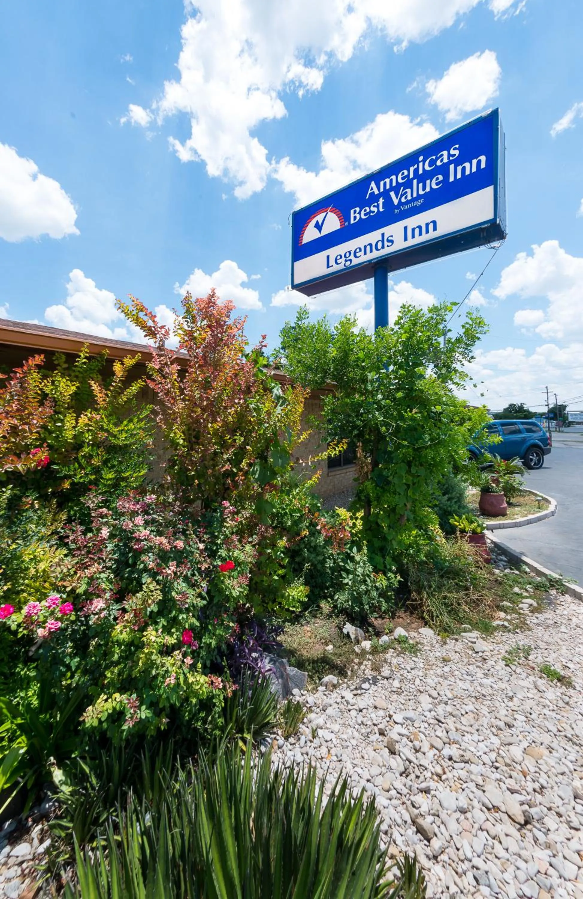 Property logo or sign in Americas Best Value Inn - Legend's Inn