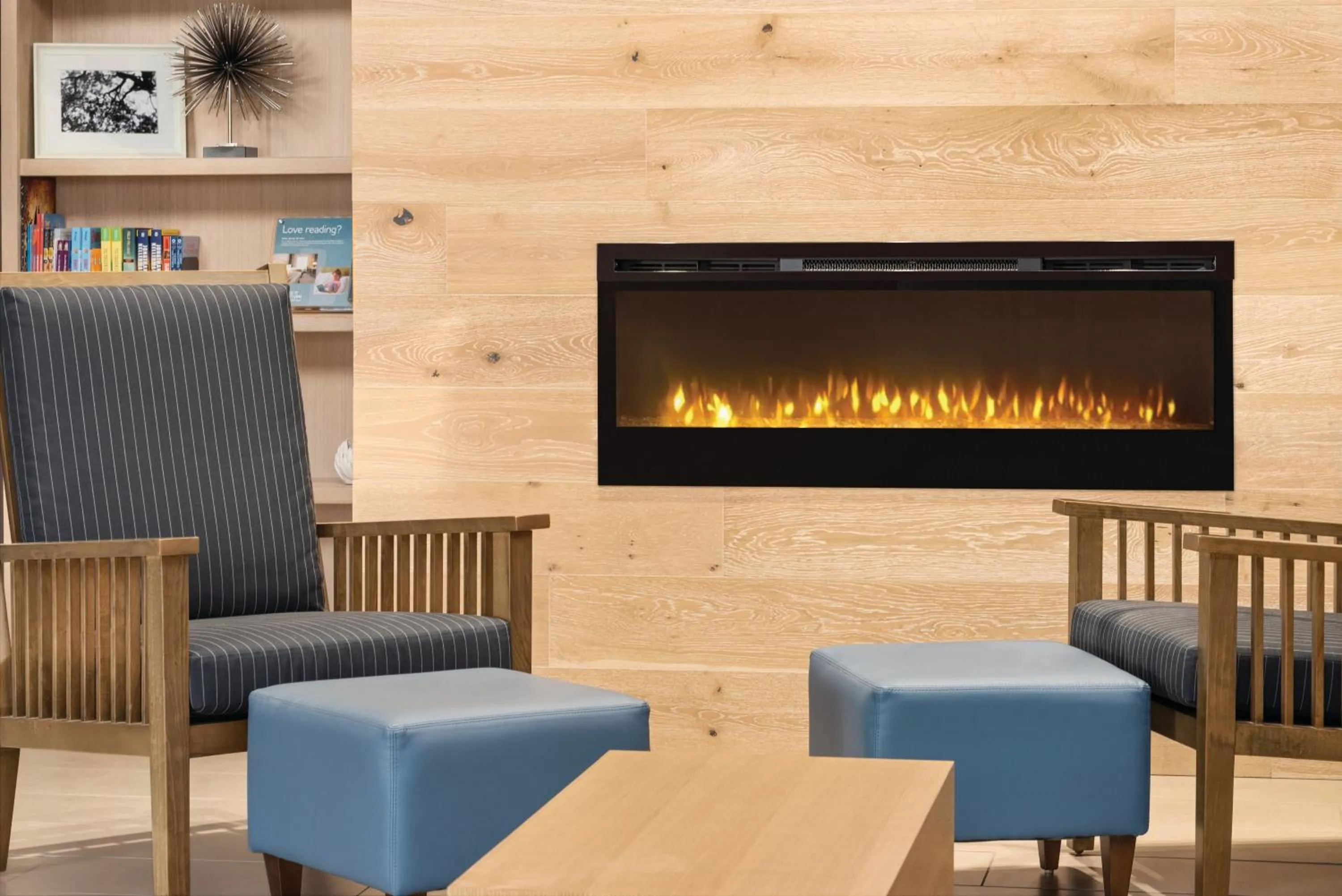 Lobby or reception in Country Inn & Suites by Radisson, Dubuque, IA