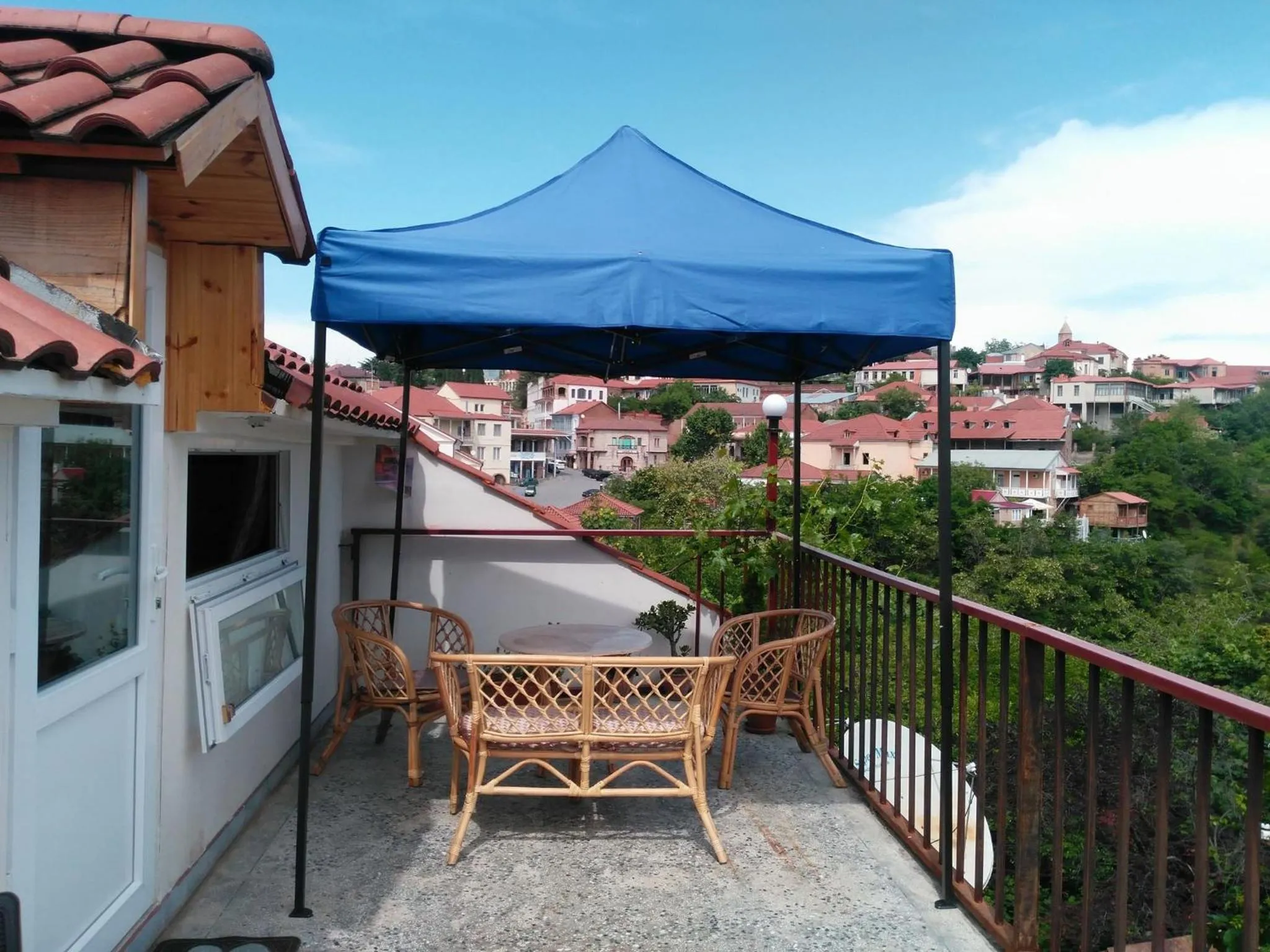 BBQ facilities in Three Gracia