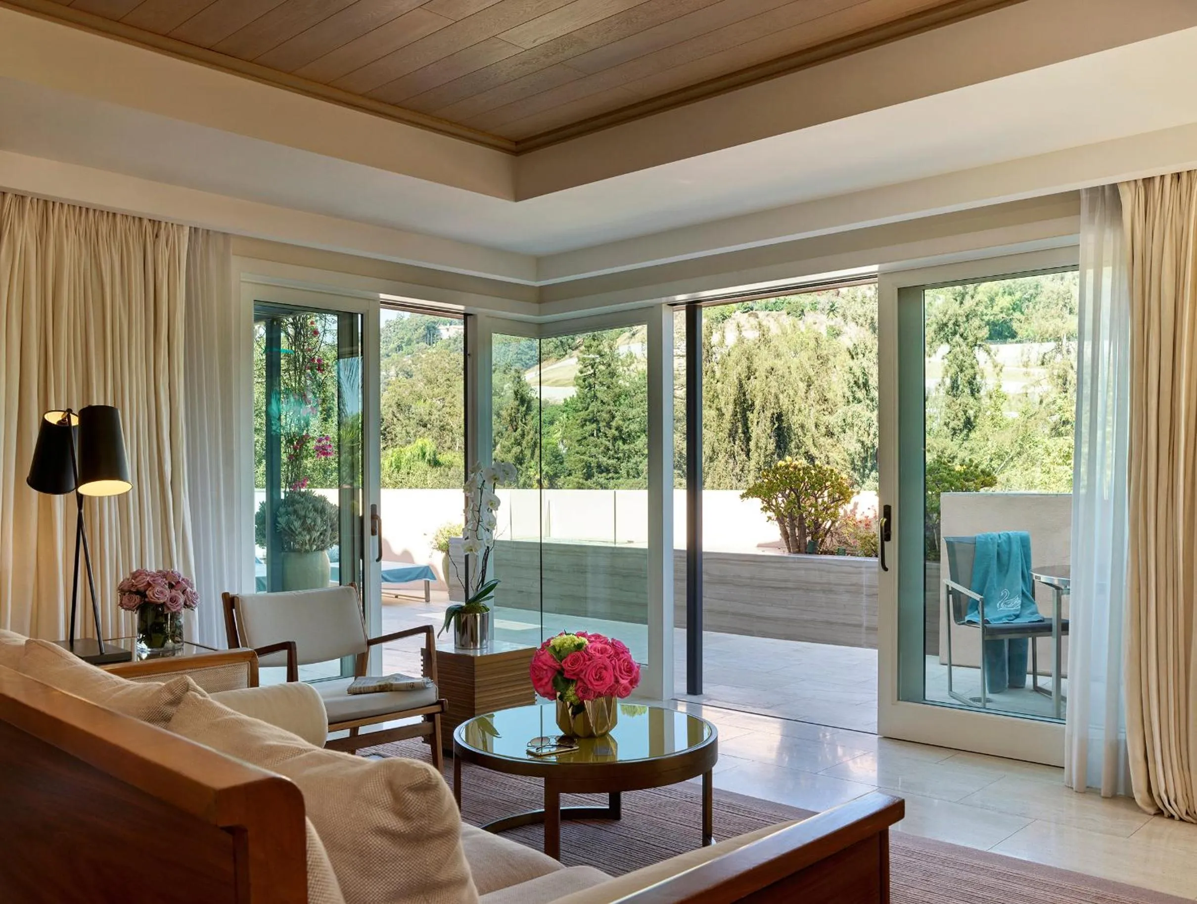 Living room in Hotel Bel-Air - Dorchester Collection