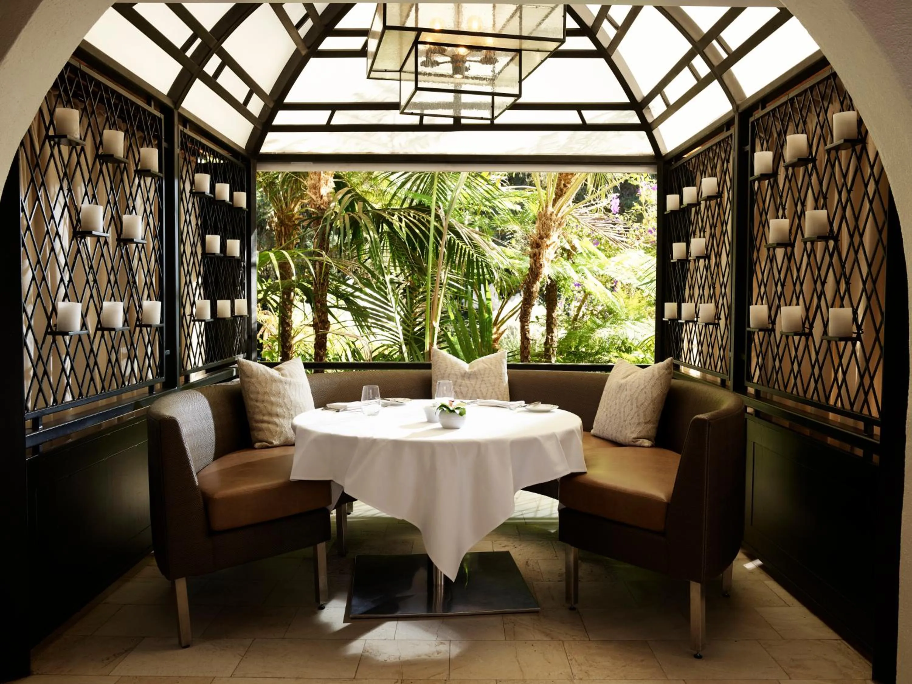 Restaurant/places to eat in Hotel Bel-Air - Dorchester Collection