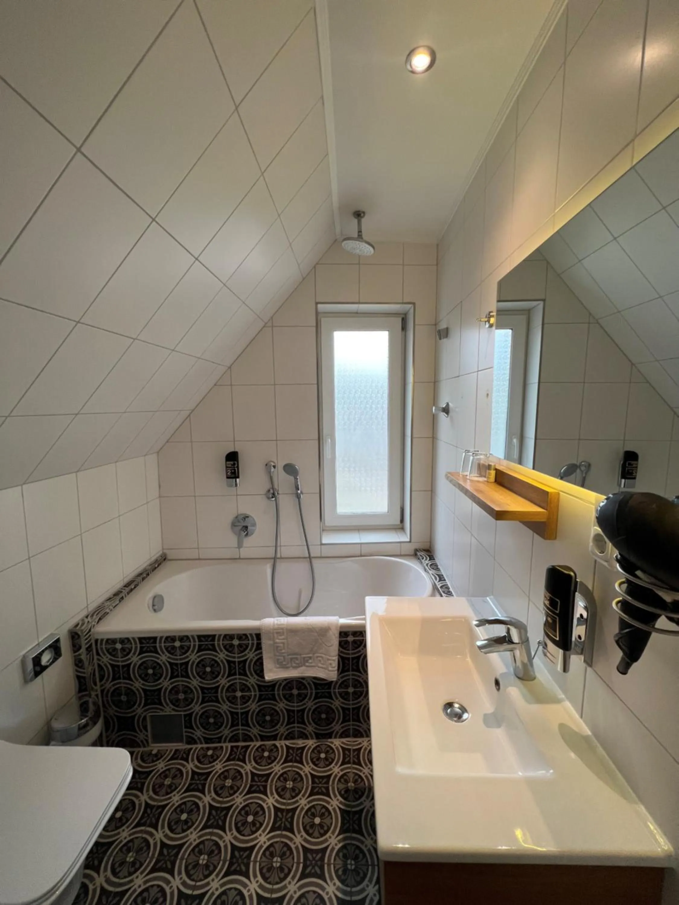 Bathroom in Hotel Altes Fährhaus