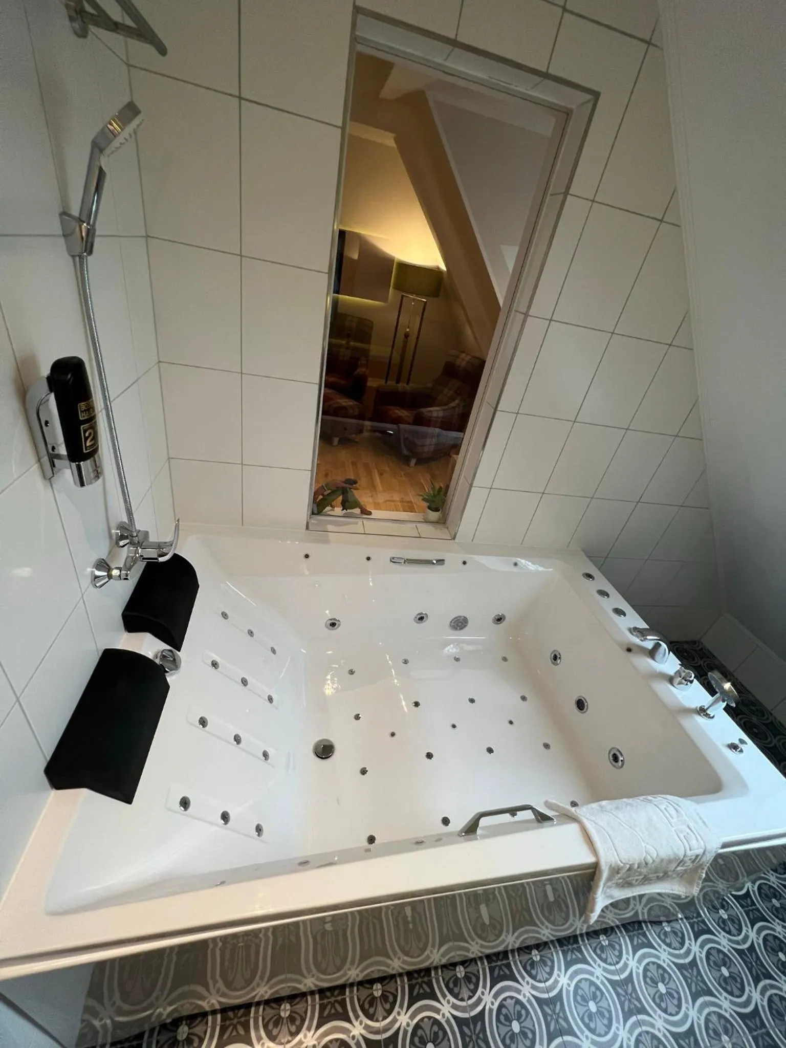 Hot Tub in Hotel Altes Fährhaus