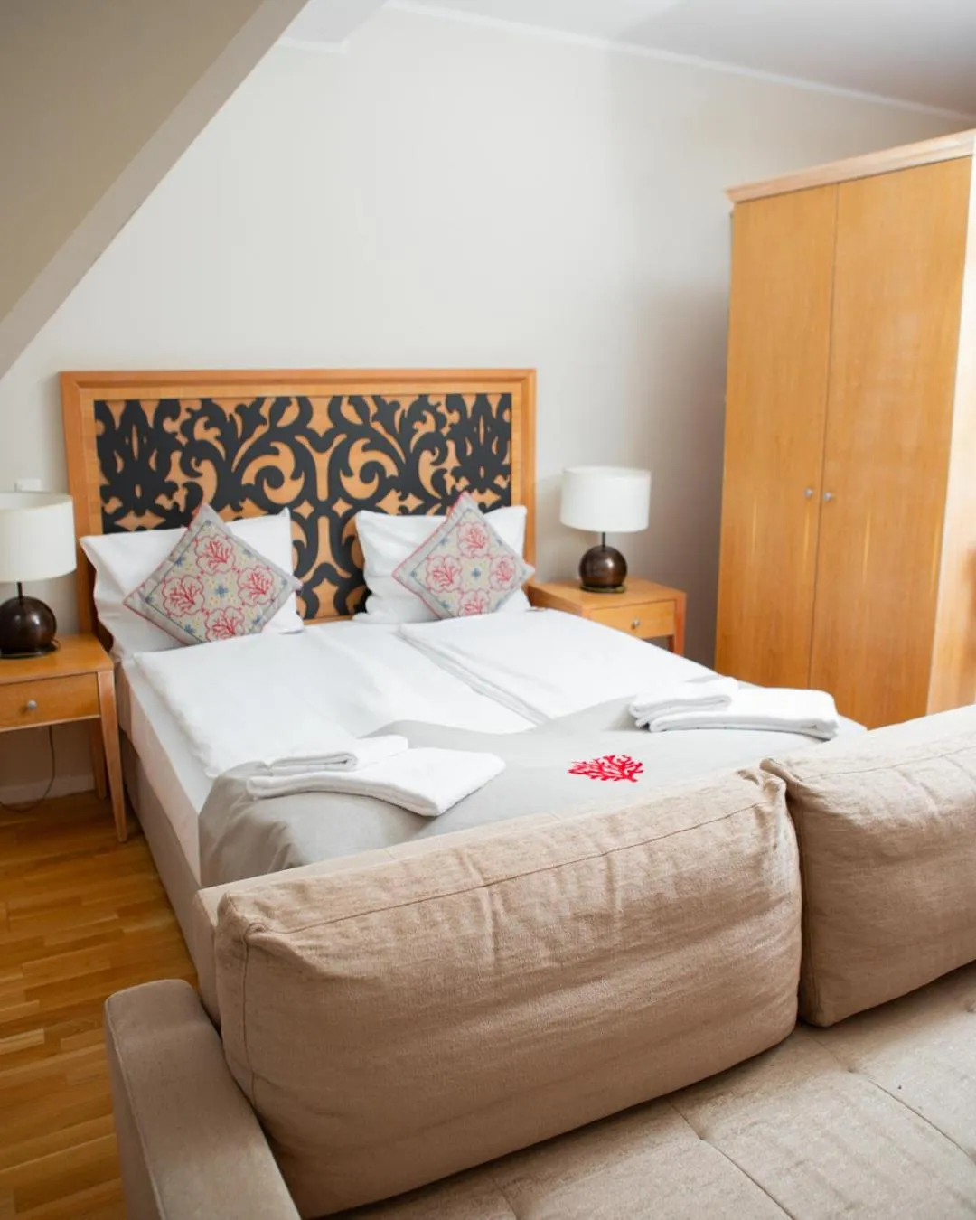 Bed in Hotel Altes Fährhaus