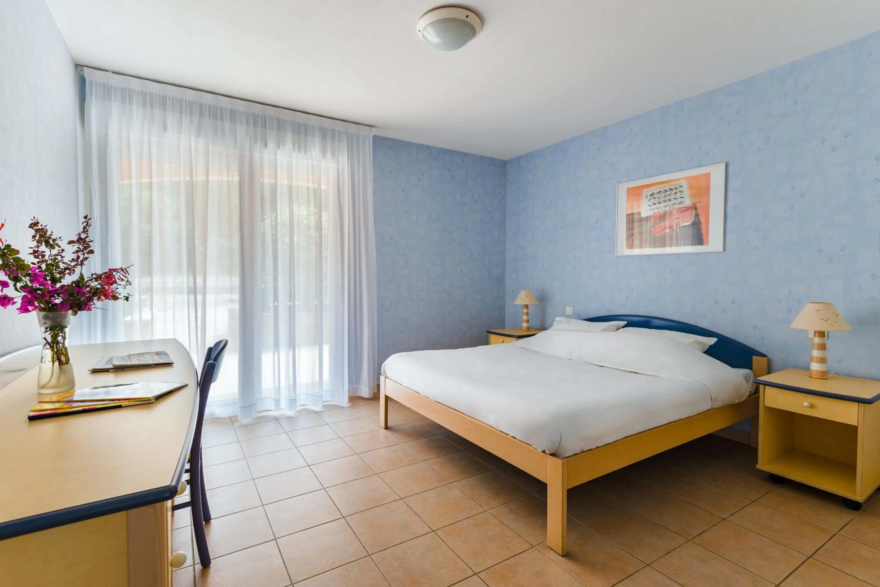 Photo of the whole room, Bed in Azureva La Londe les Maures