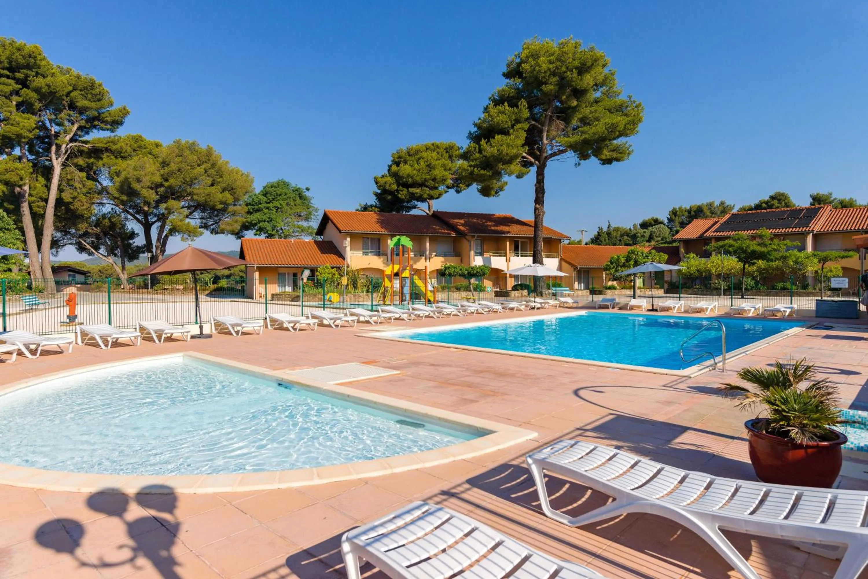 Swimming pool in Azureva La Londe les Maures