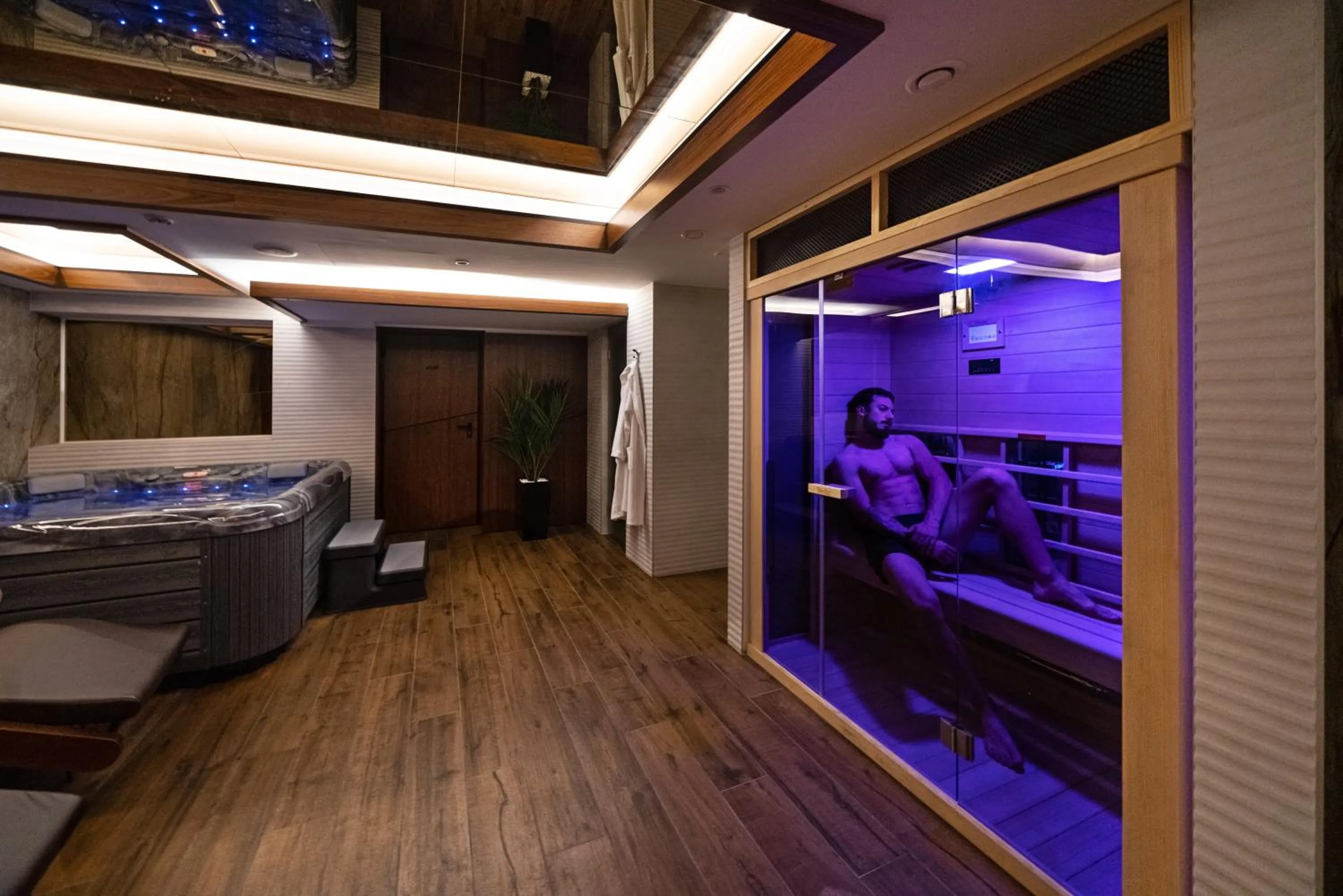 Sauna in Sky Hotel