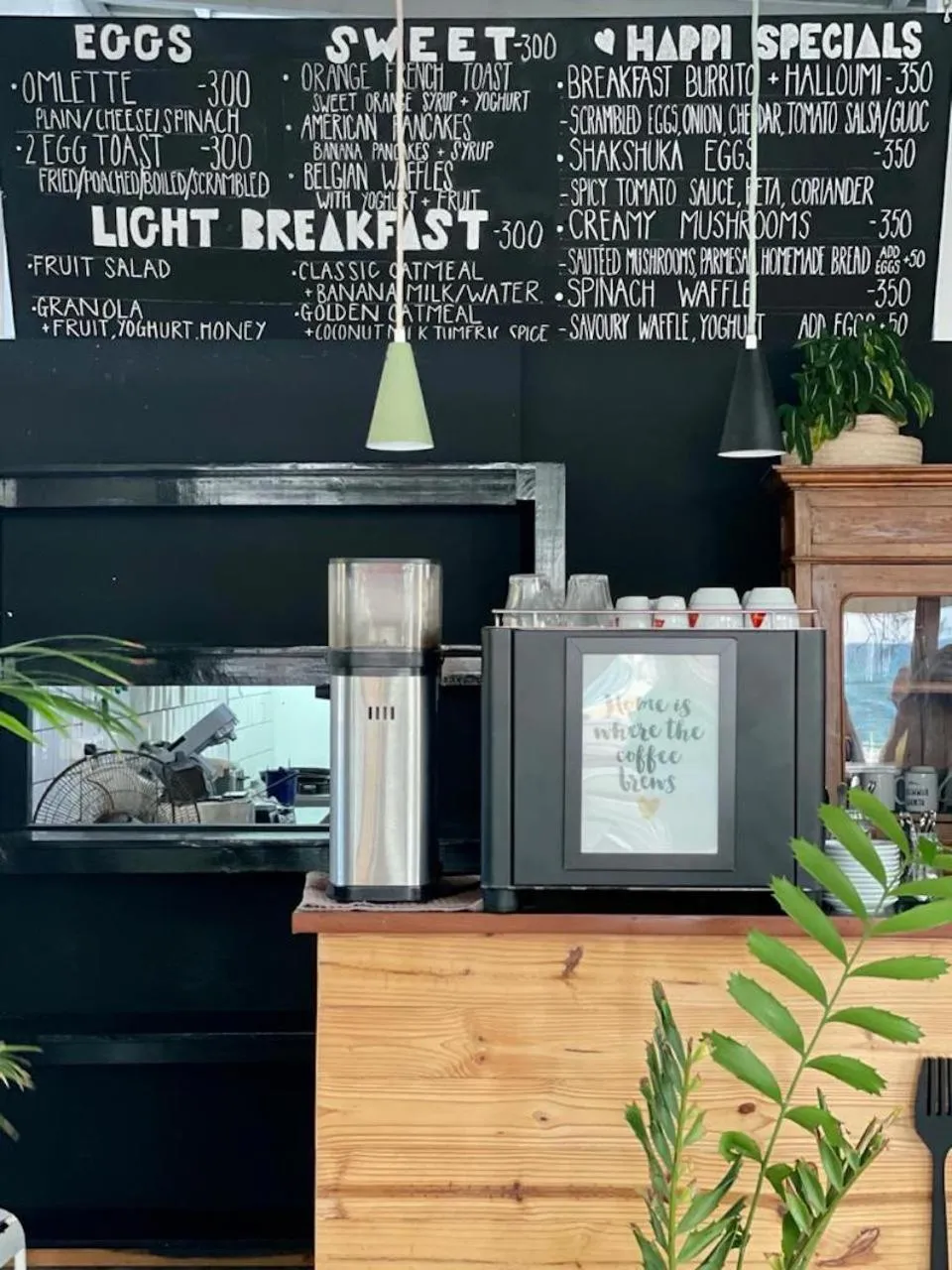 Restaurant/places to eat in Liquid Dive Adventures