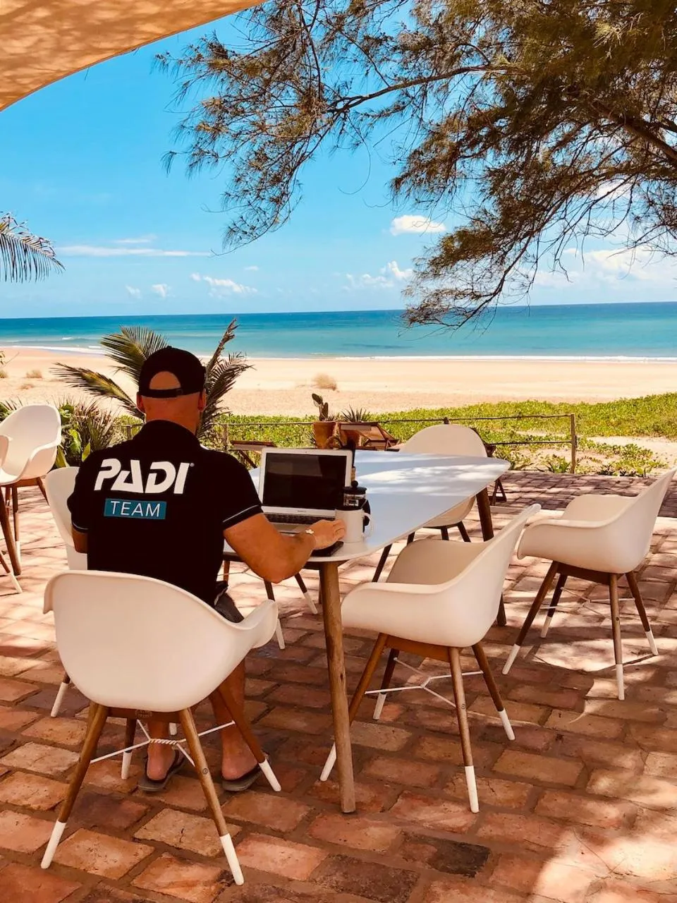 Restaurant/places to eat in Liquid Dive Adventures