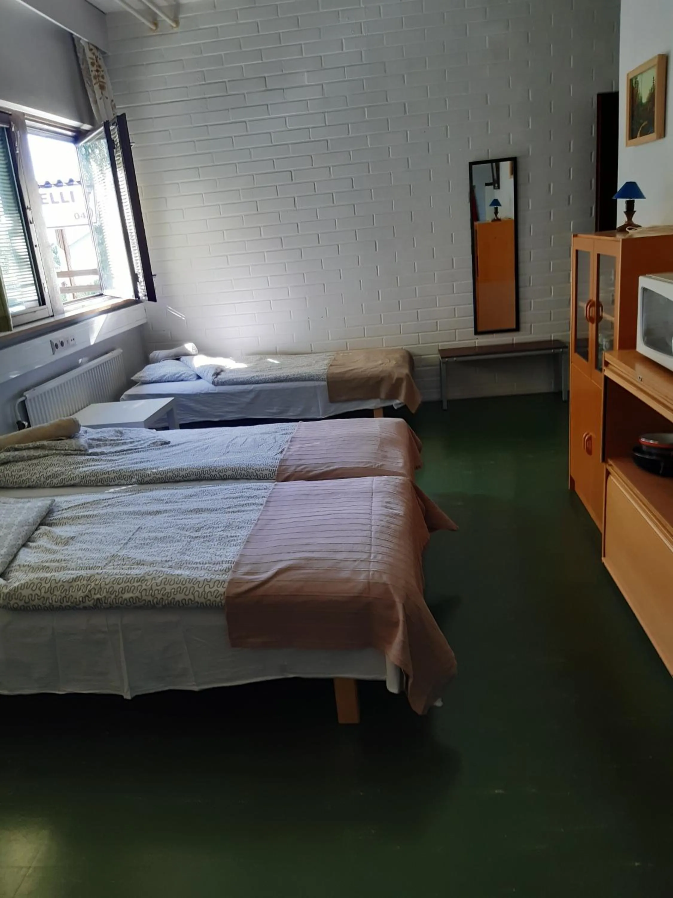Photo of the whole room, Bed in Minimotel