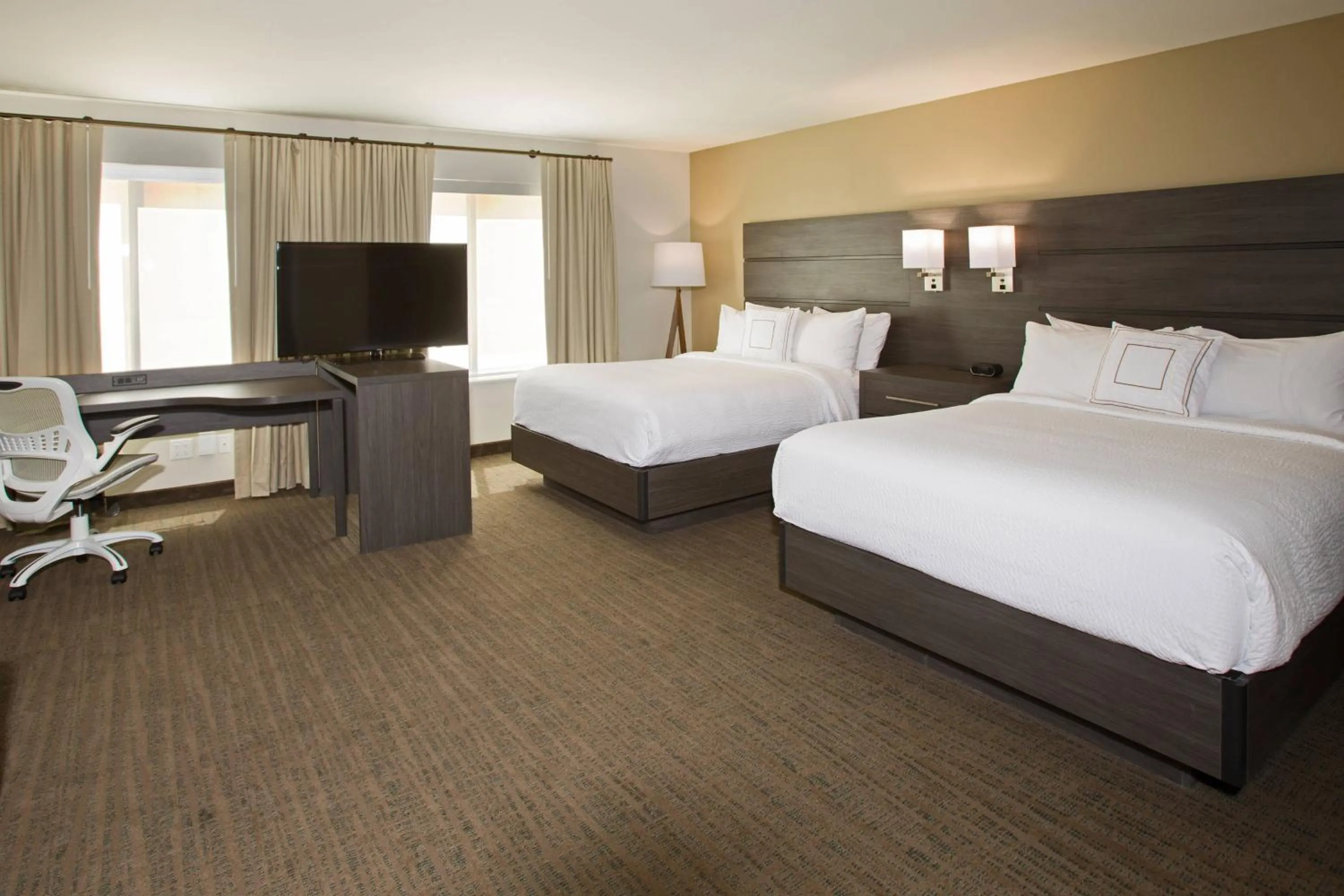 Photo of the whole room, Bed in Residence Inn by Marriott Tulsa Downtown