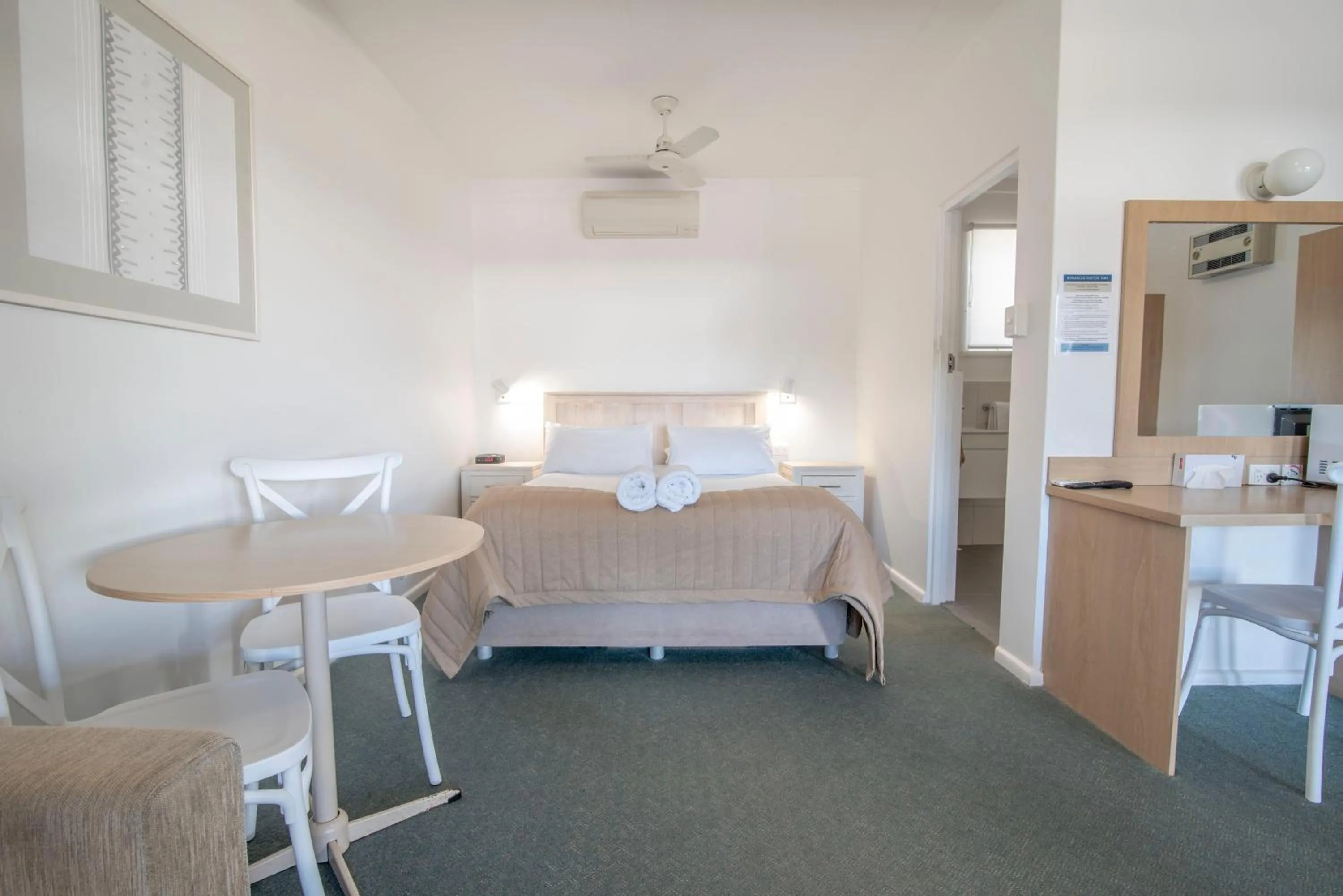 Bed in Bermagui Motor Inn