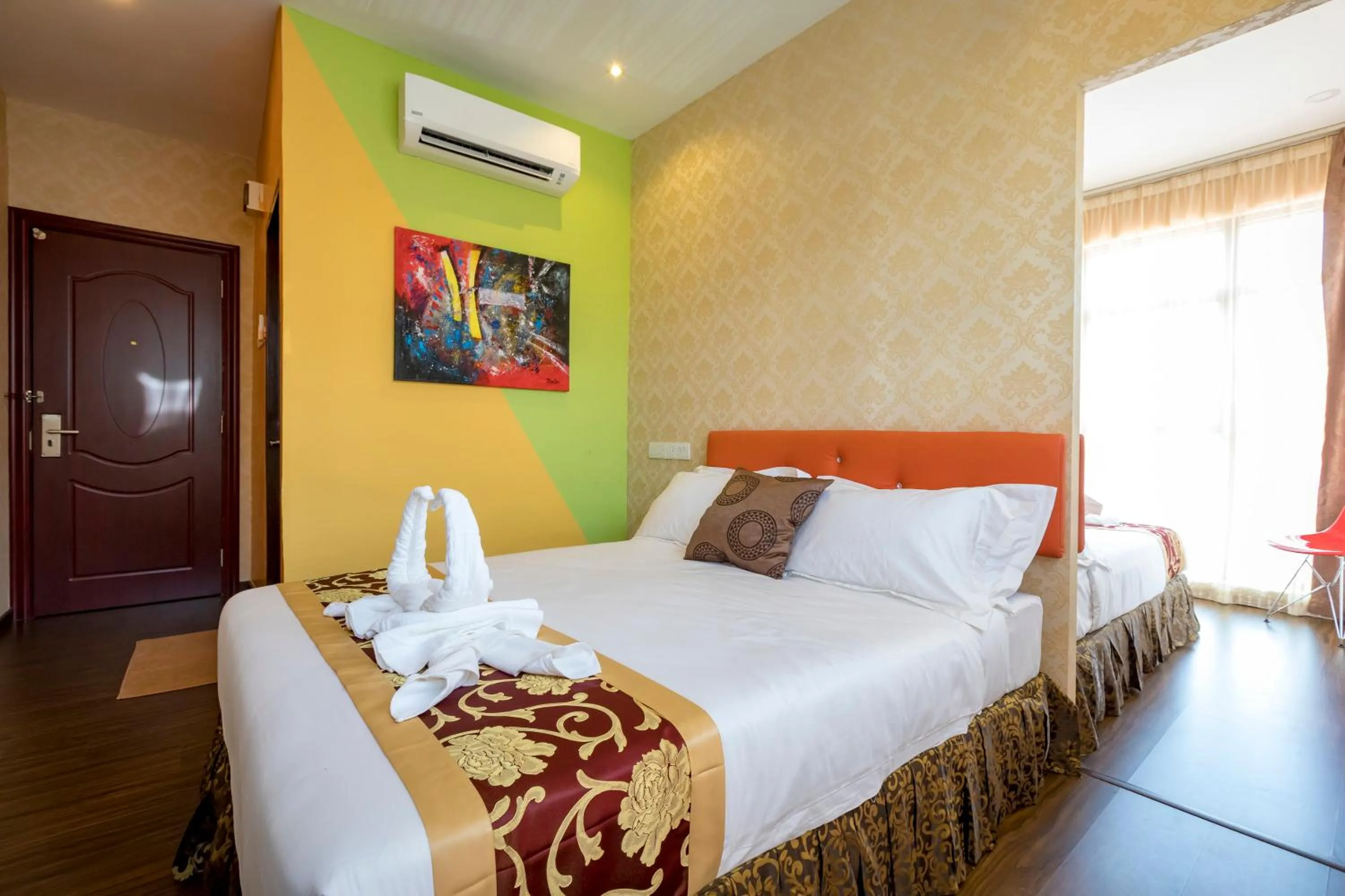 Bed in Hamilton Hotel Kajang