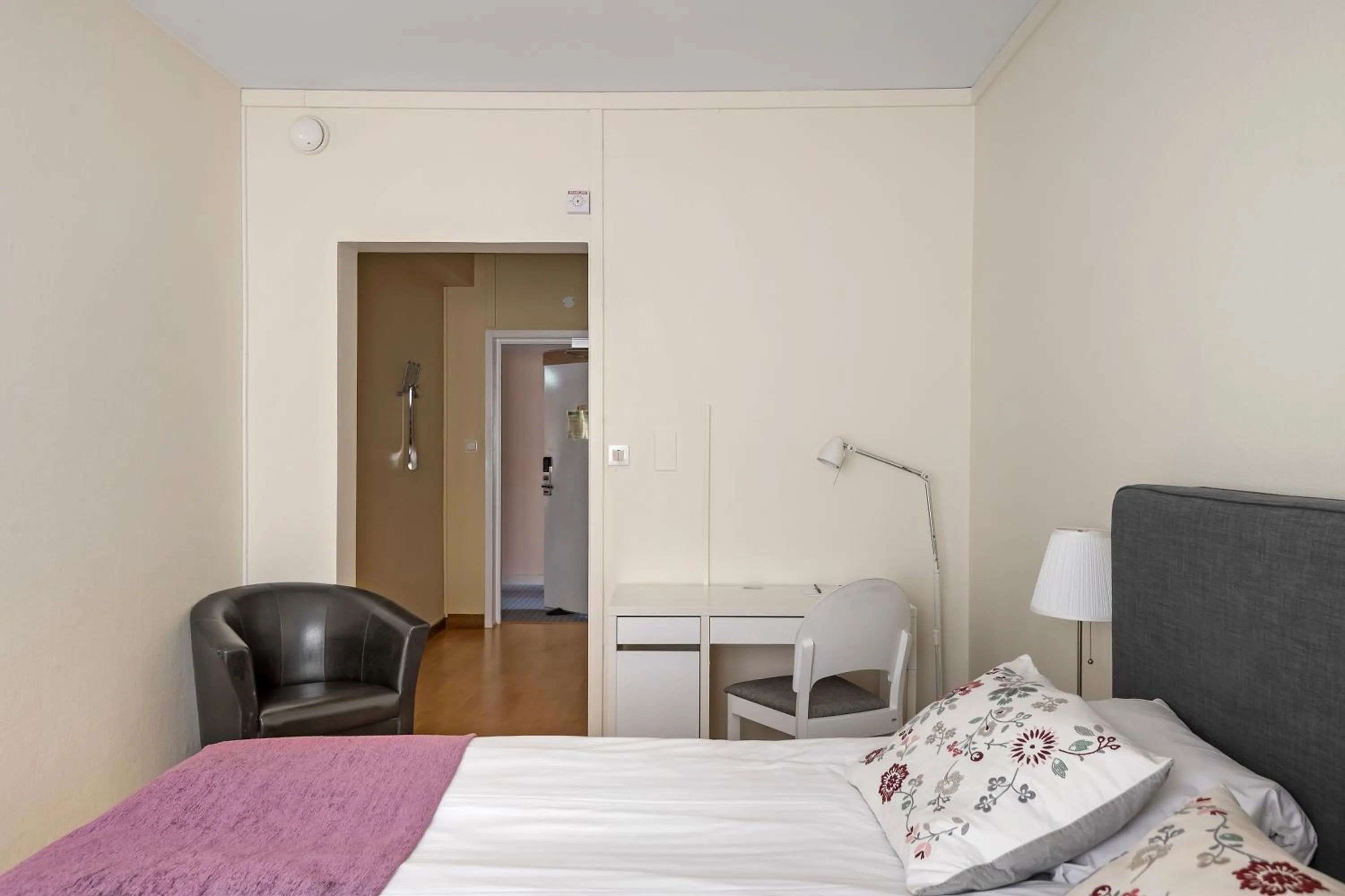 Bed in Sure Hotel by Best Western Ojaby Herrgard