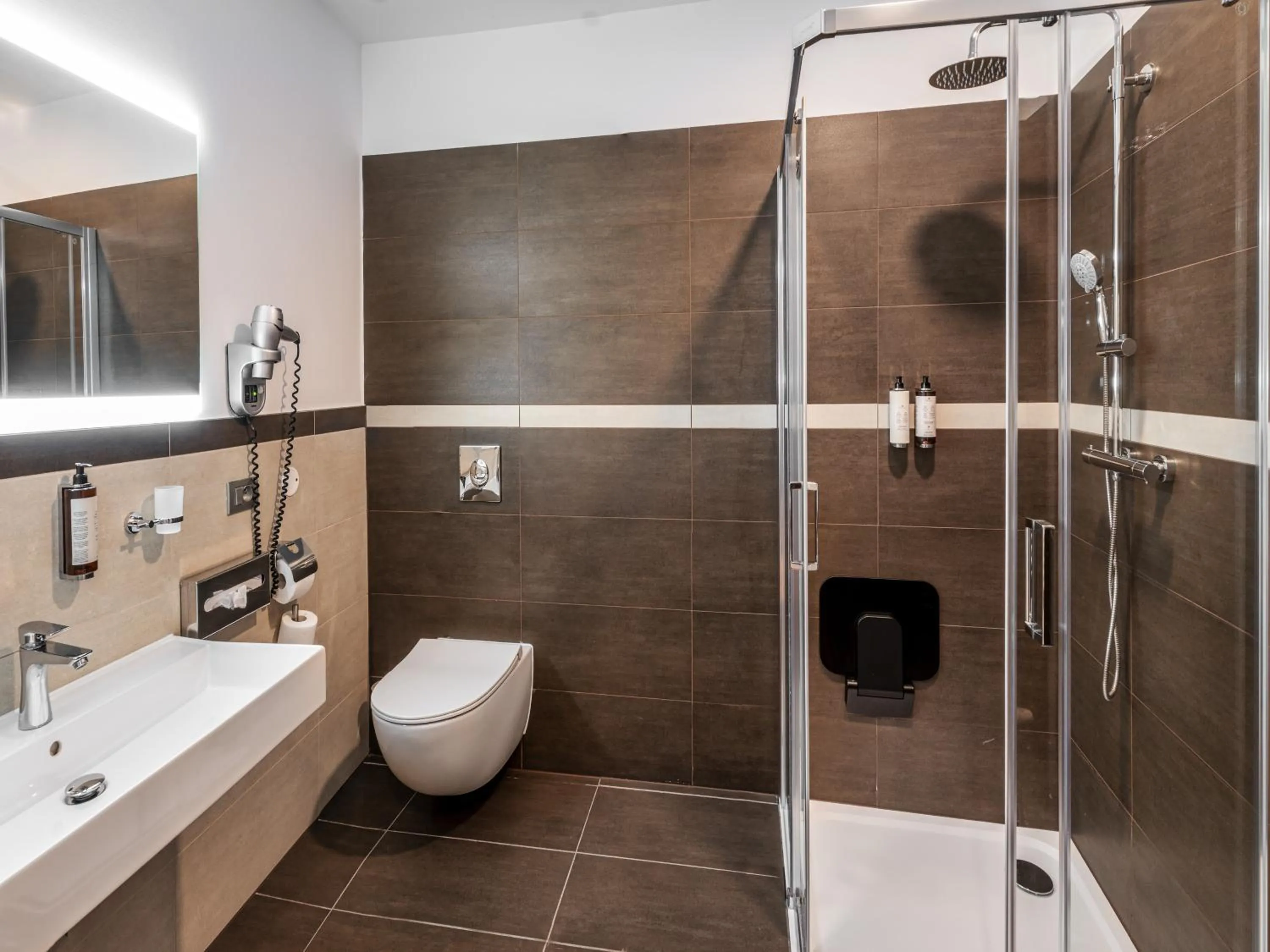 Bathroom in Maestro by Adrez